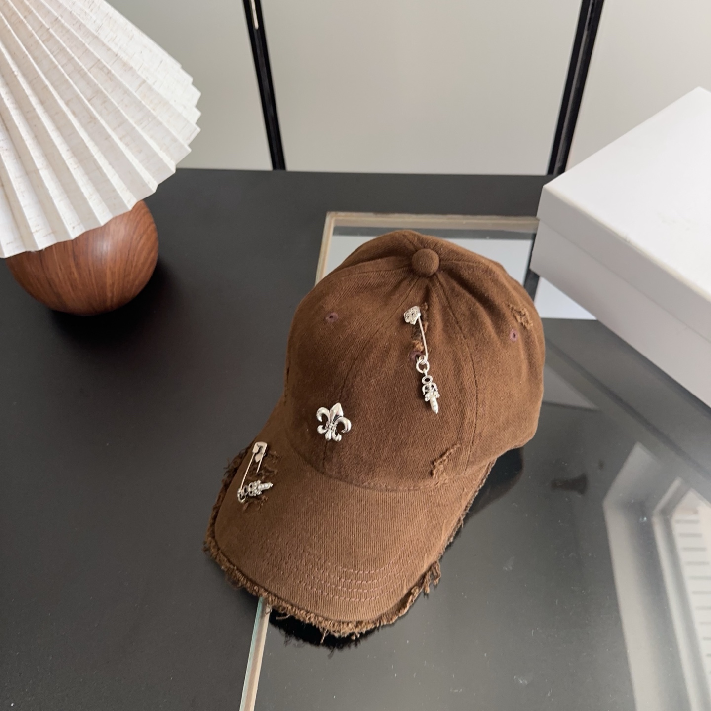 Chrome Hearts 克罗心💓早春韩版时尚复古做旧破洞帽子磨损设计百搭棒球帽鸭舌帽