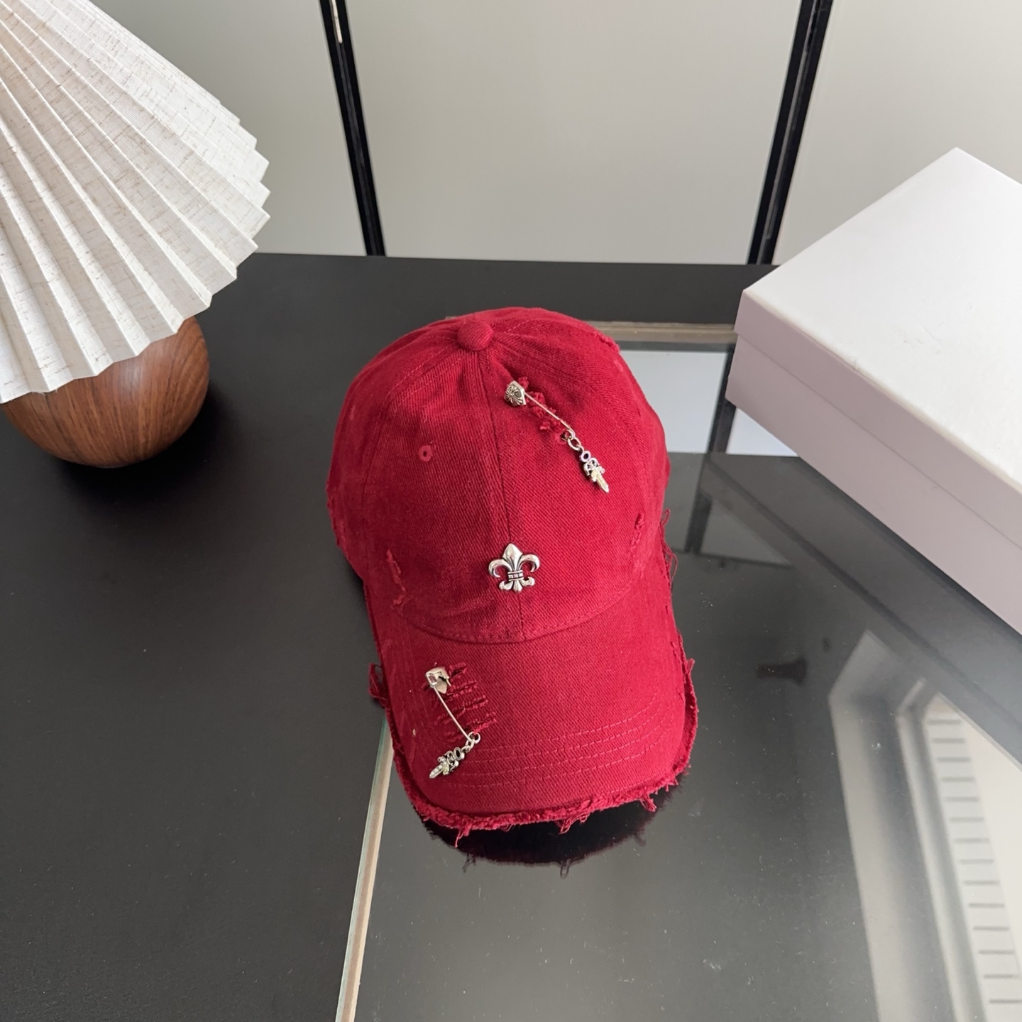 Chrome Hearts 克罗心💓早春韩版时尚复古做旧破洞帽子磨损设计百搭棒球帽鸭舌帽