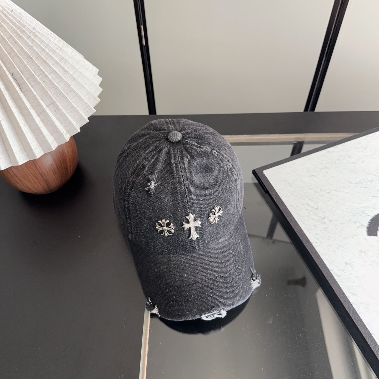 Chrome Hearts 克罗心💓早春韩版时尚复古做旧破洞帽子磨损设计百搭棒球帽鸭舌帽