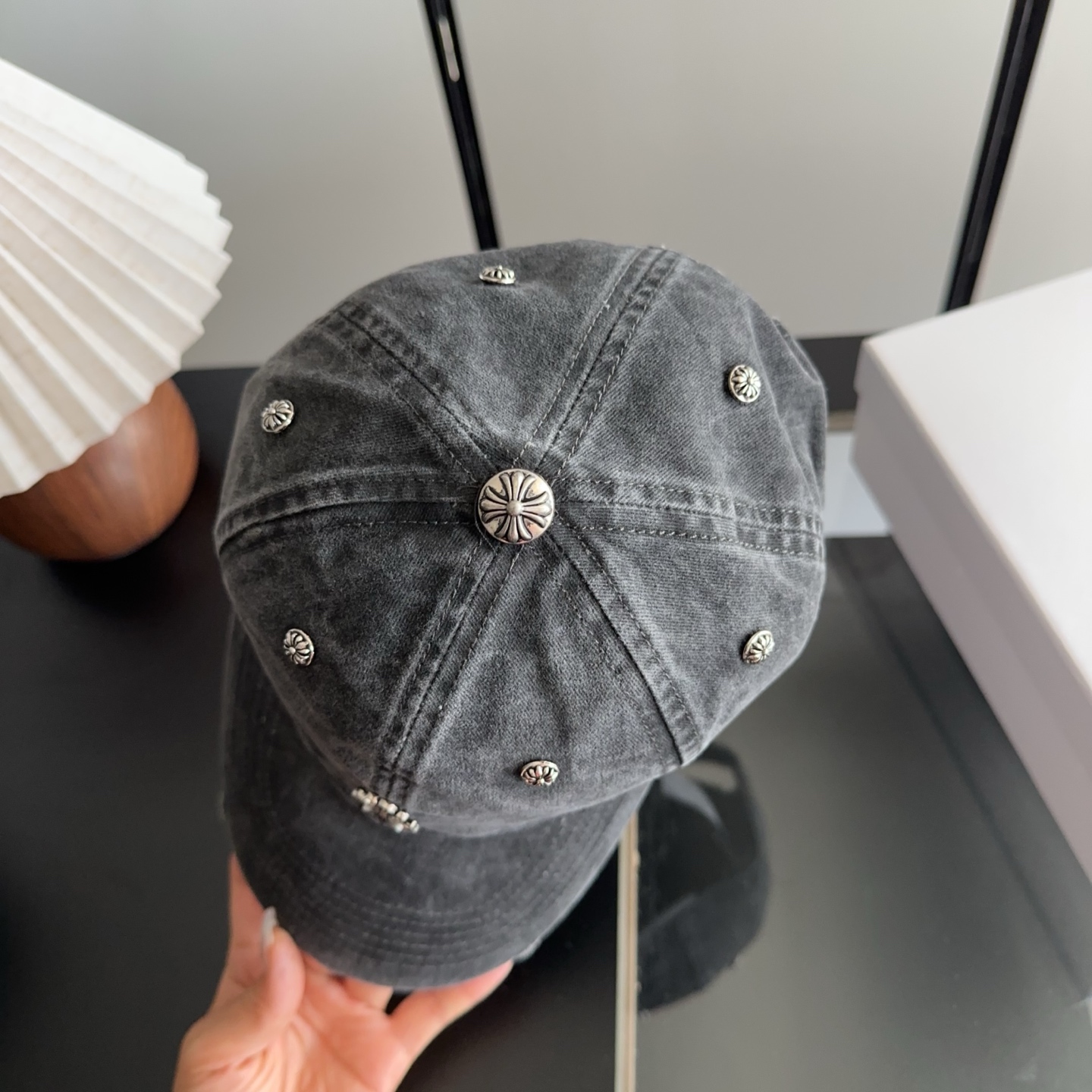 Chrome Hearts 克罗心💓早春韩版时尚复古做旧破洞帽子磨损设计百搭棒球帽鸭舌帽