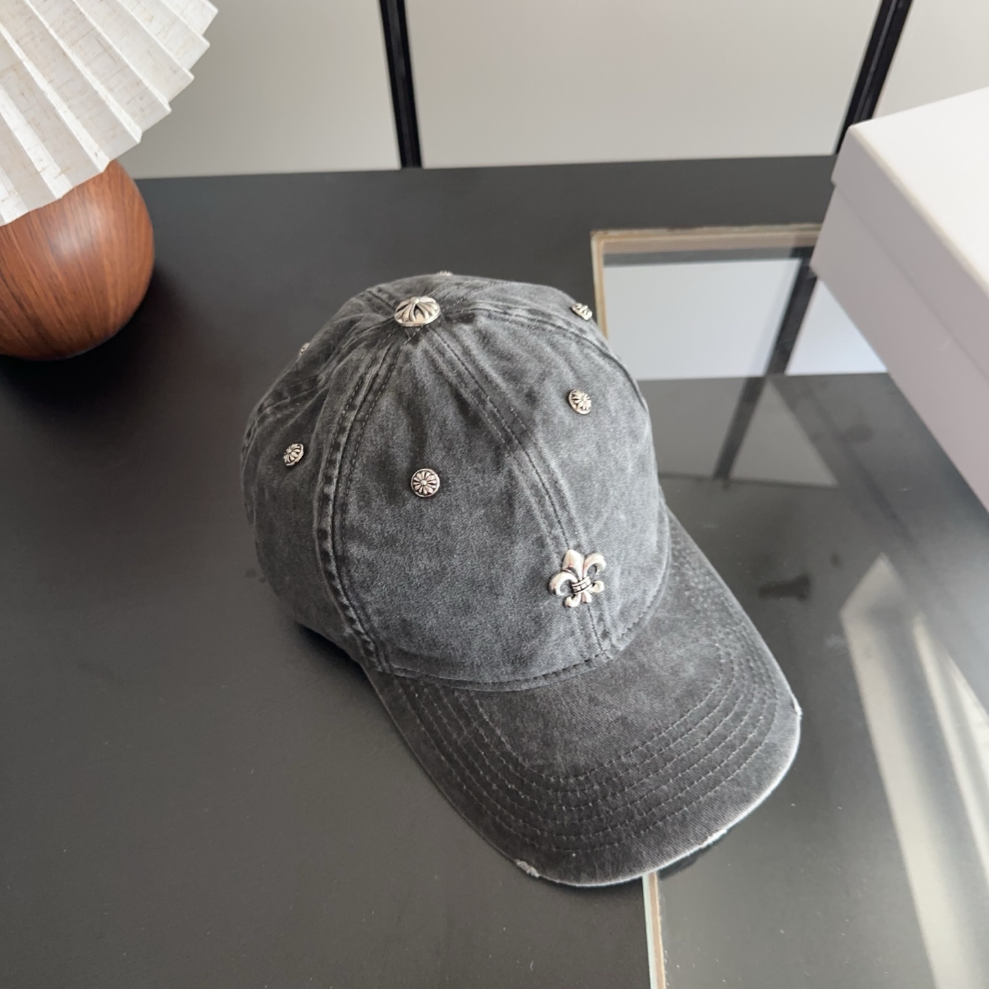 Chrome Hearts 克罗心💓早春韩版时尚复古做旧破洞帽子磨损设计百搭棒球帽鸭舌帽