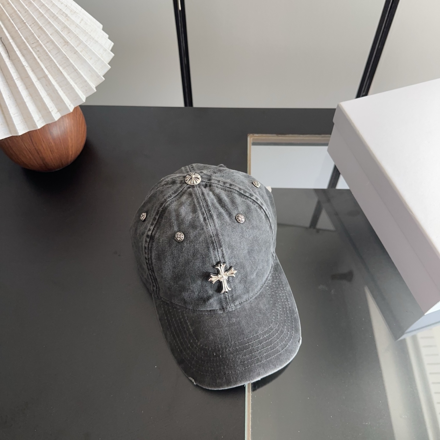 Chrome Hearts 克罗心💓早春韩版时尚复古做旧破洞帽子磨损设计百搭棒球帽鸭舌帽