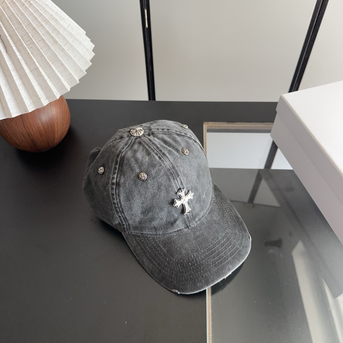 Chrome Hearts 克罗心💓早春韩版时尚复古做旧破洞帽子磨损设计百搭棒球帽鸭舌帽