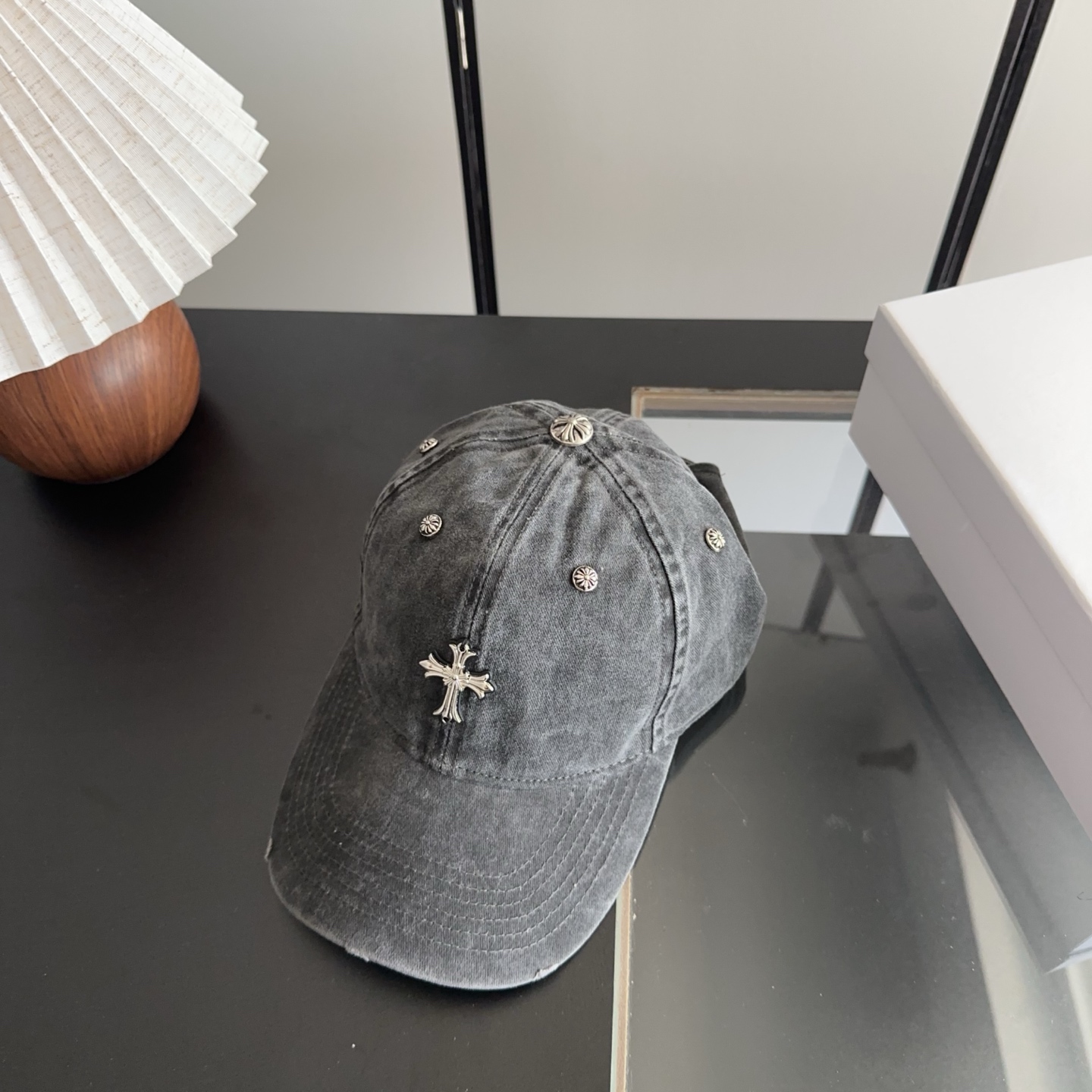 Chrome Hearts 克罗心💓早春韩版时尚复古做旧破洞帽子磨损设计百搭棒球帽鸭舌帽