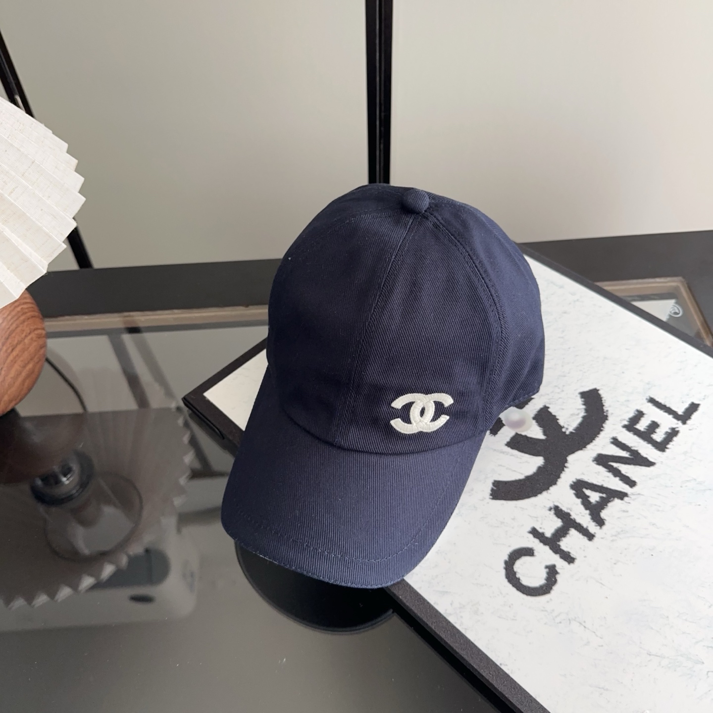 香奈儿新款经典休闲潮流款 上架简约棒球帽🧢日韩风格，随便搭配都超好看！出门旅游，绝对要入手的一款