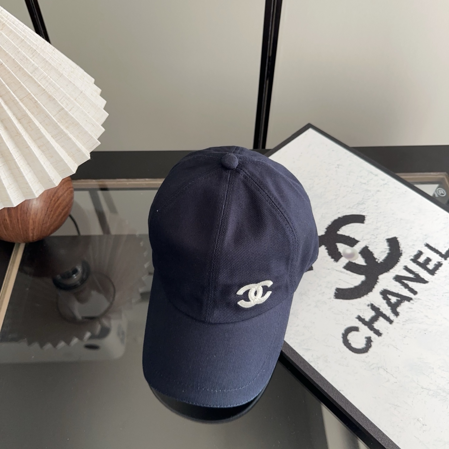香奈儿新款经典休闲潮流款 上架简约棒球帽🧢日韩风格，随便搭配都超好看！出门旅游，绝对要入手的一款