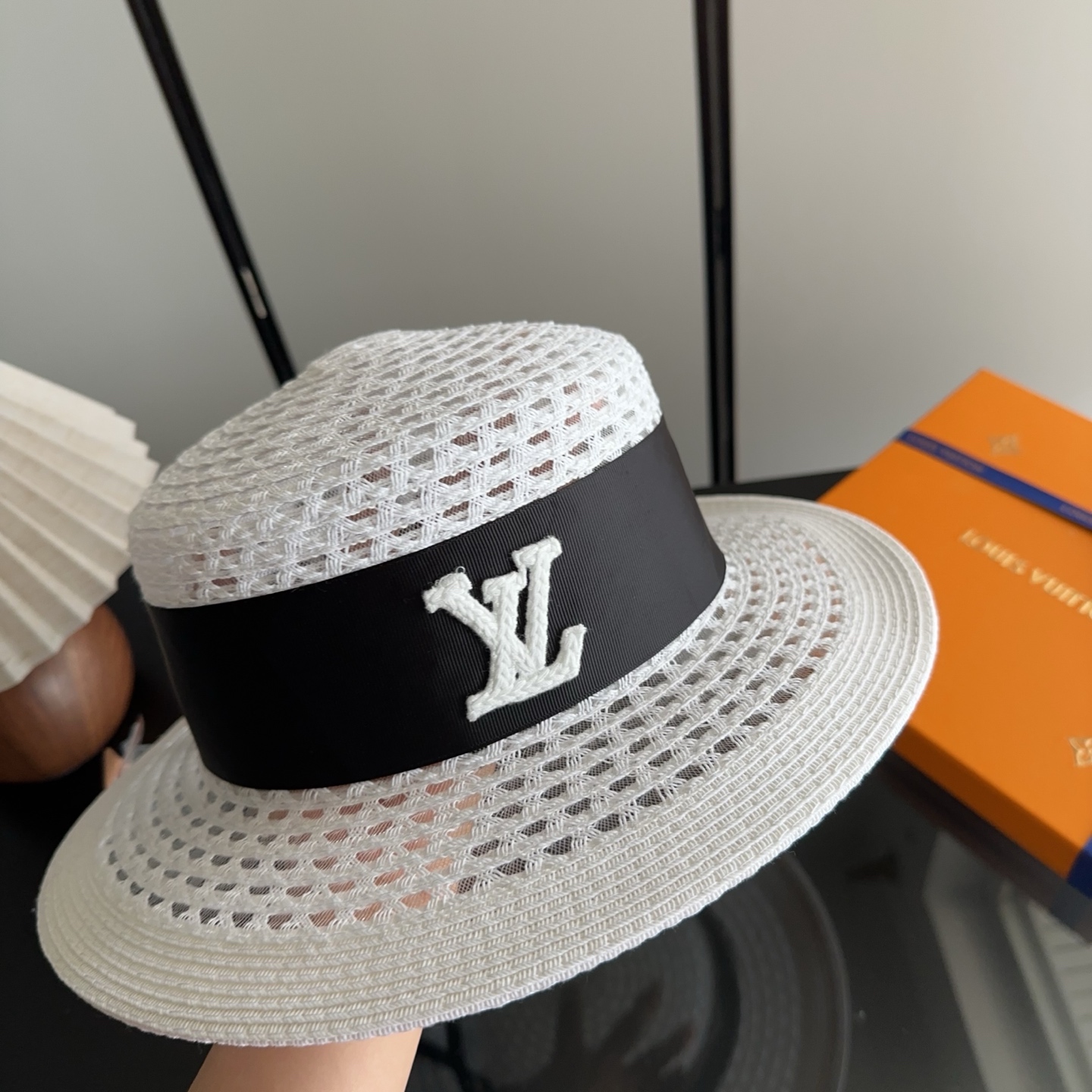LV 草帽,无数时尚达人必备 细草编织，旅游出街佳选
