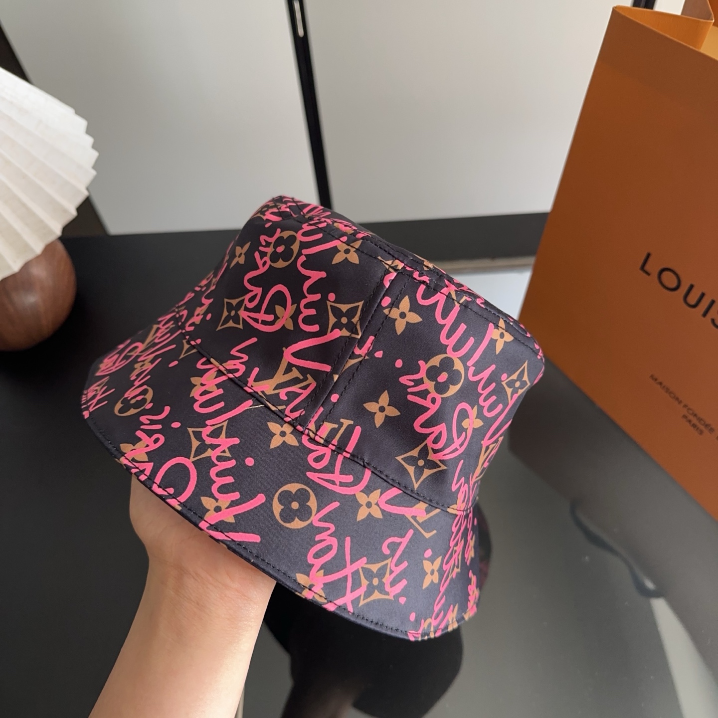 LV路易威登渔夫帽 轻盈透气。完美版型，独家实物拍摄，男女适用