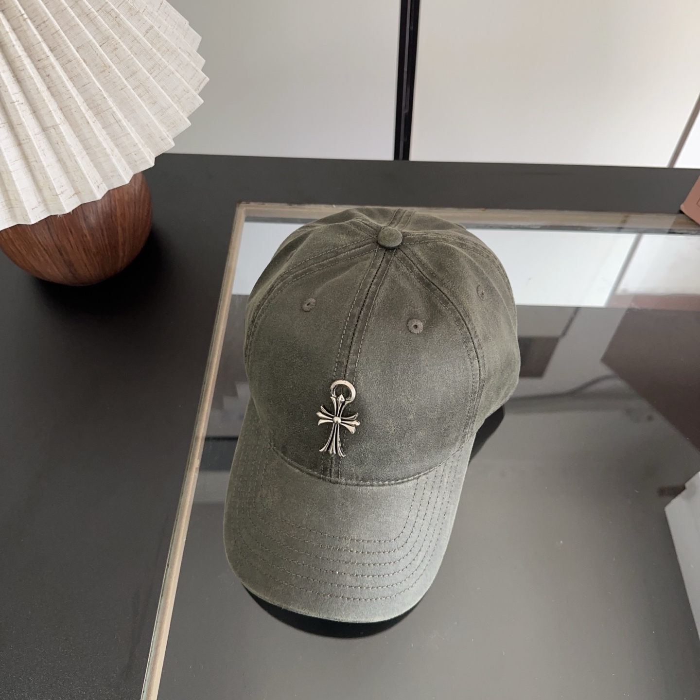 NO:867302,Chrome Hearts early spring Korean style fashion retro distressed hole hat wear design versatile baseball cap peaked hat straw hat fisherman hat baseball cap, hat, chrome hearts, chrome hearts, espadrilles, hats19860909Chrome Hearts 克罗心早春韩版时尚复古做旧破洞帽子磨损设计百搭棒球帽鸭舌帽帽子草帽渔夫帽棒球帽,帽子,chrome hearts,chrome hearts,espadrilles,hats,hat