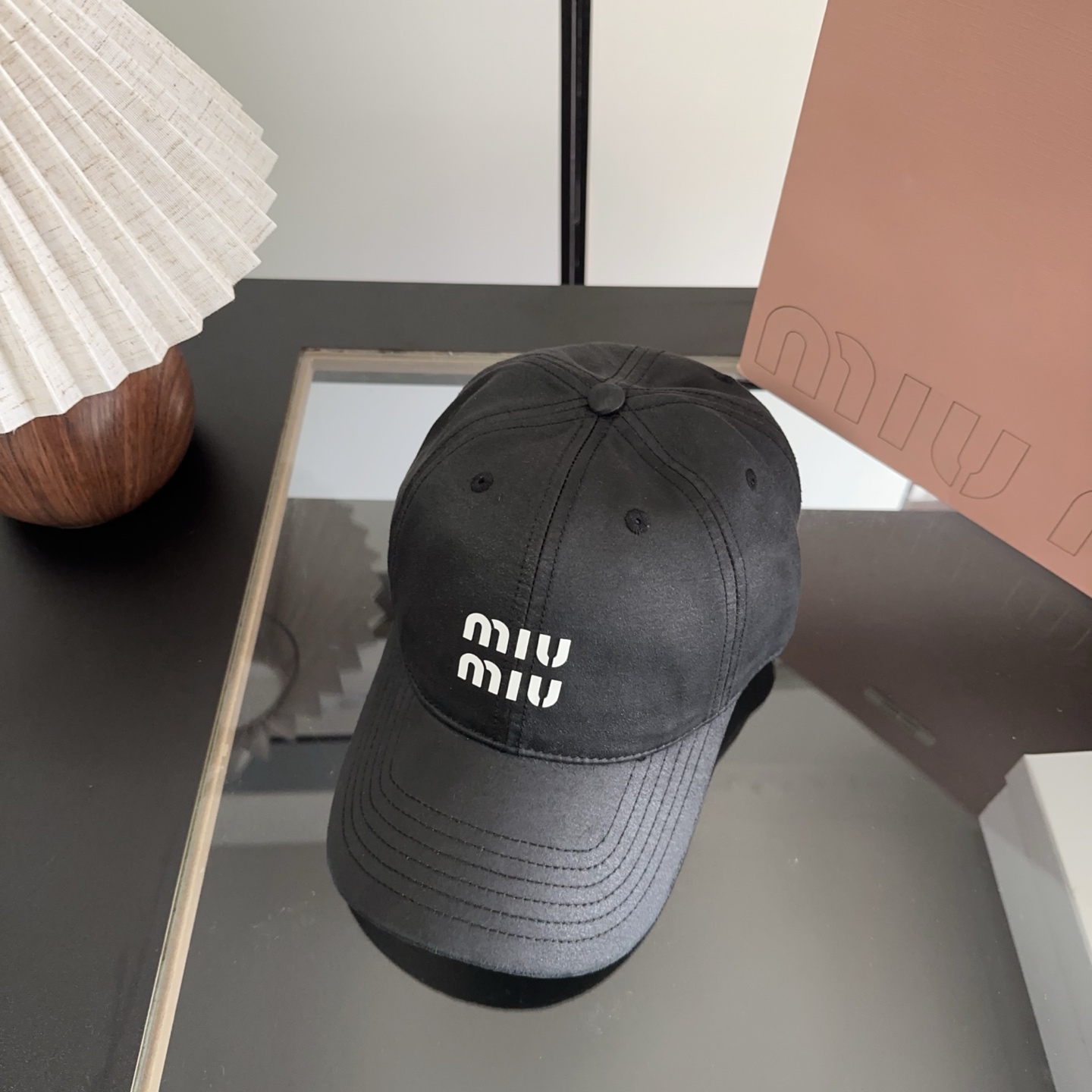 miumiu 缪缪 新款棒球帽，大牌同步，超好搭配，出货！