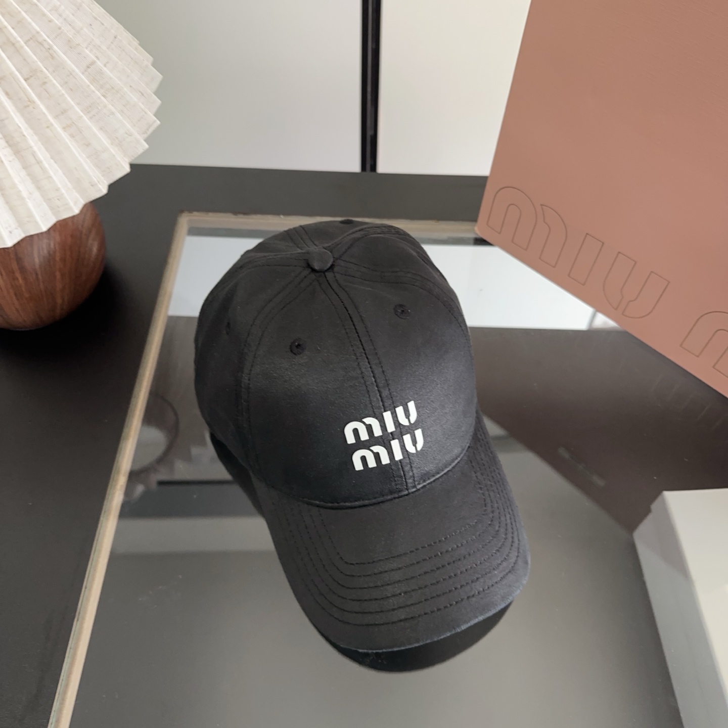 miumiu 缪缪 新款棒球帽，大牌同步，超好搭配，出货！