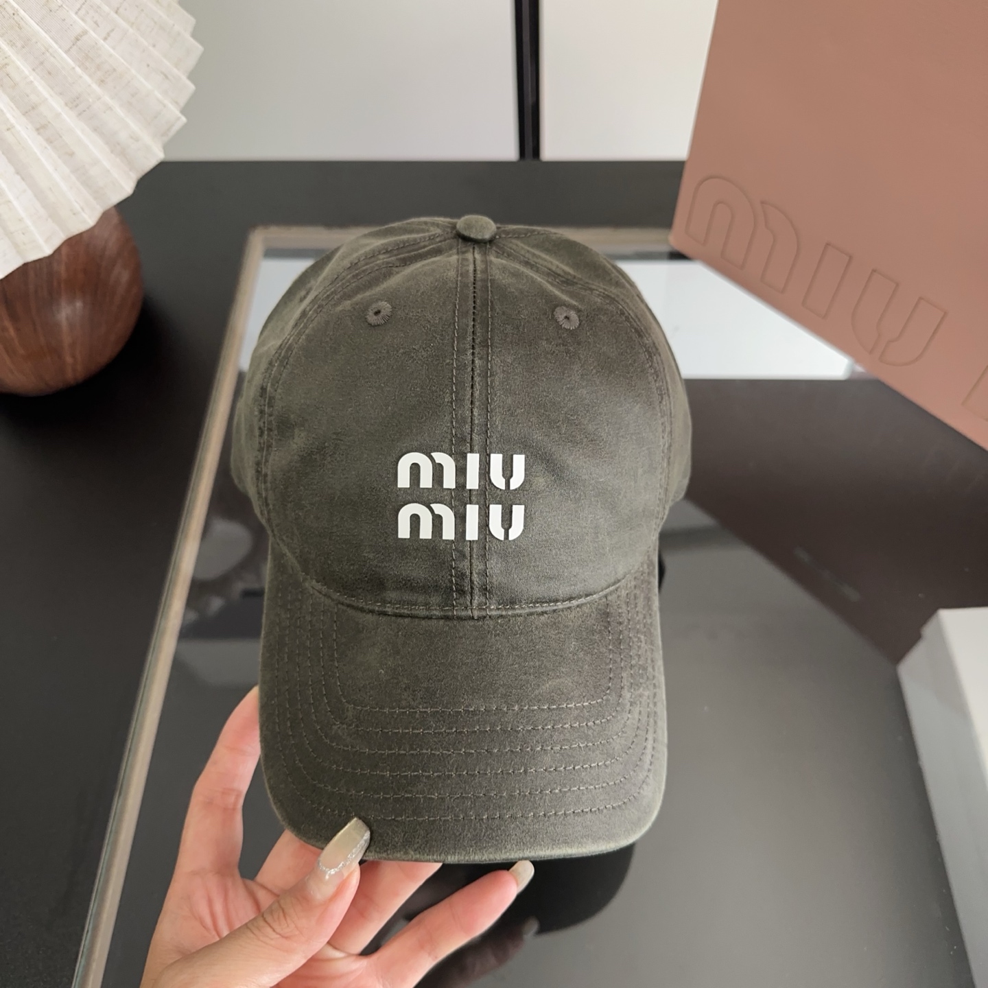 miumiu 缪缪 新款棒球帽，大牌同步，超好搭配，出货！