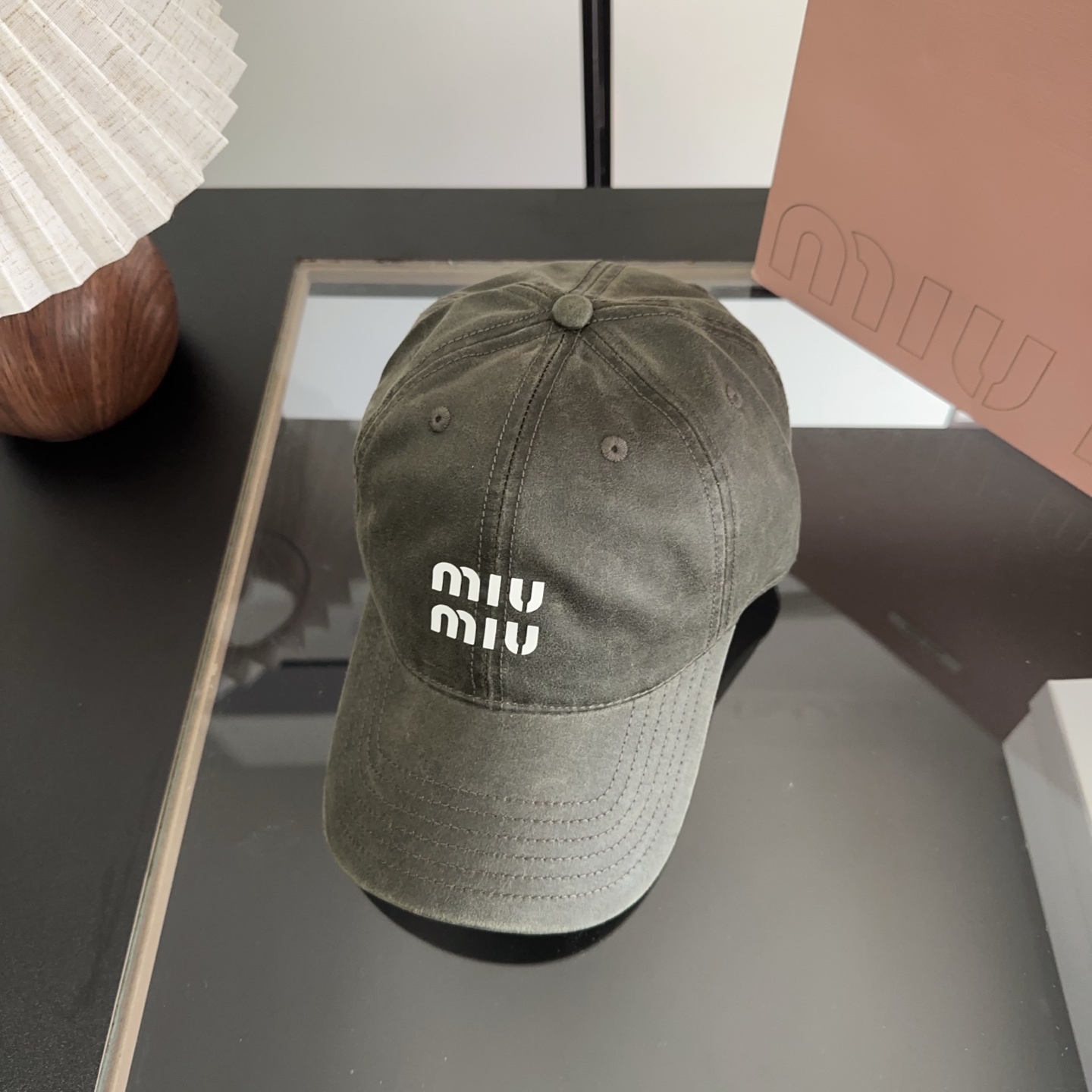 miumiu 缪缪 新款棒球帽，大牌同步，超好搭配，出货！