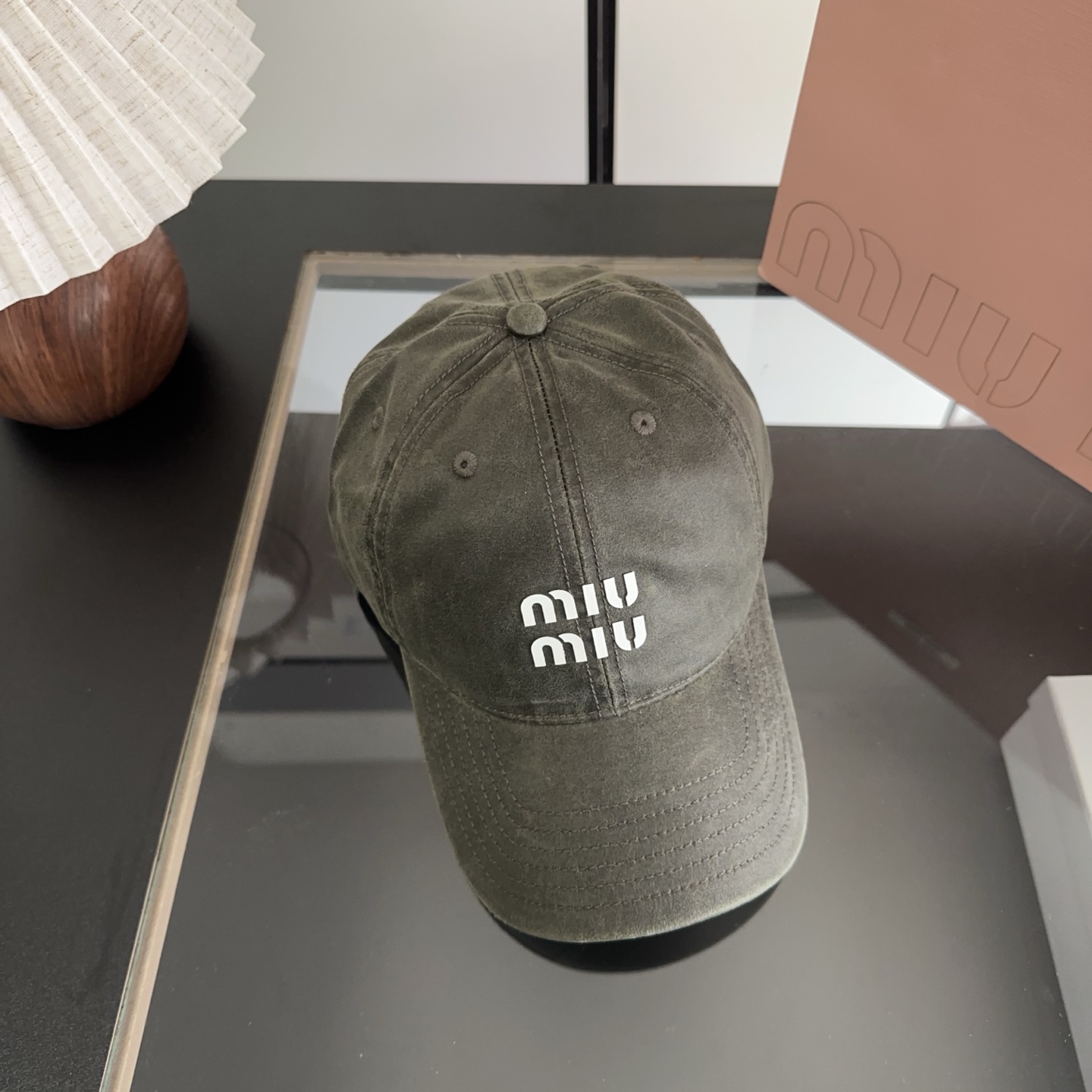 miumiu 缪缪 新款棒球帽，大牌同步，超好搭配，出货！