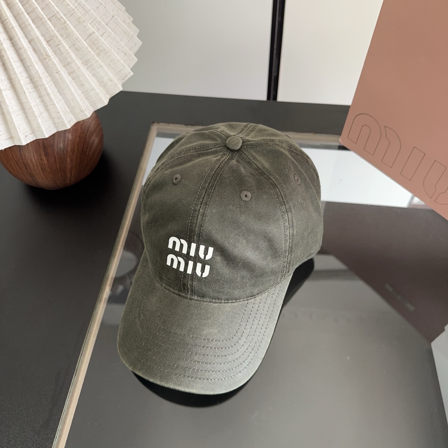 miumiu 缪缪 新款棒球帽，大牌同步，超好搭配，出货！