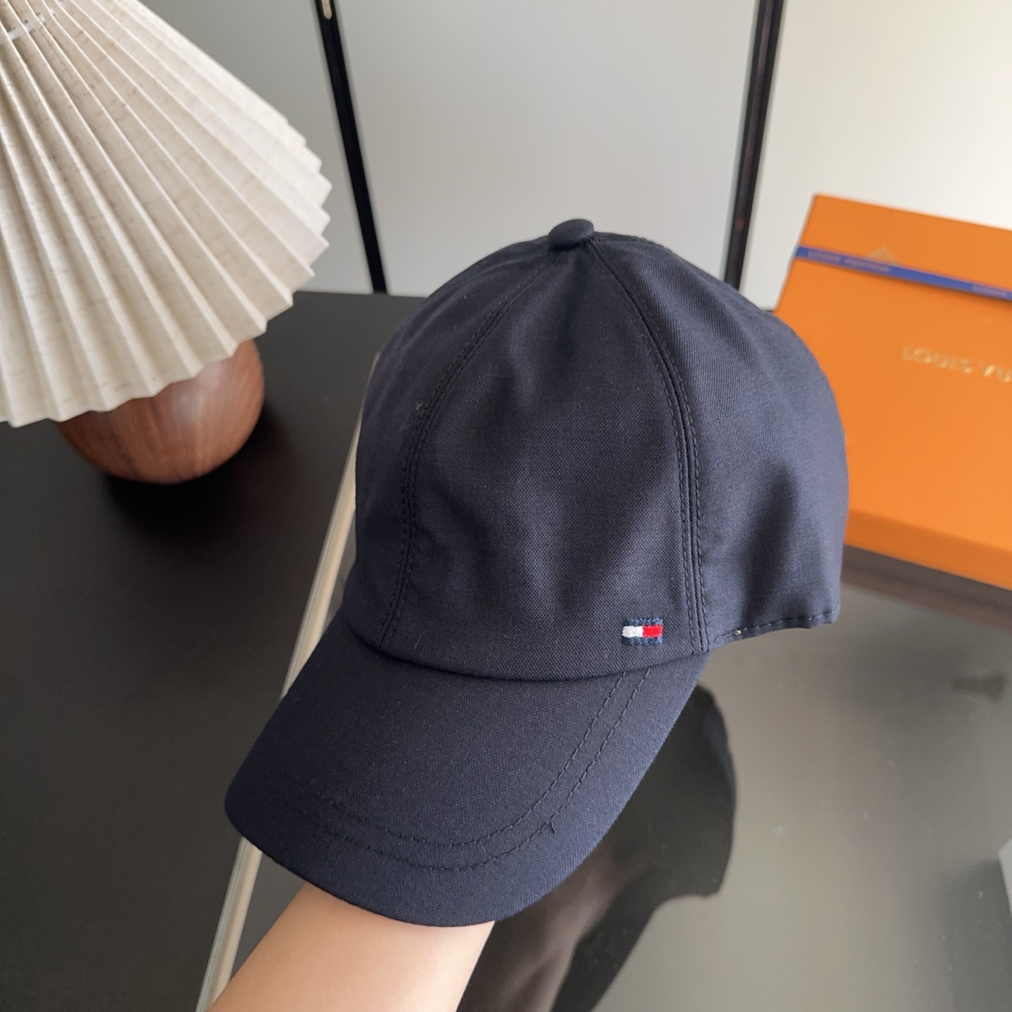 Tommy Hilfiger棒球帽，时尚鸭舌帽，精致小logo刺绣，版型正，细节满满，男女同款，户外休闲