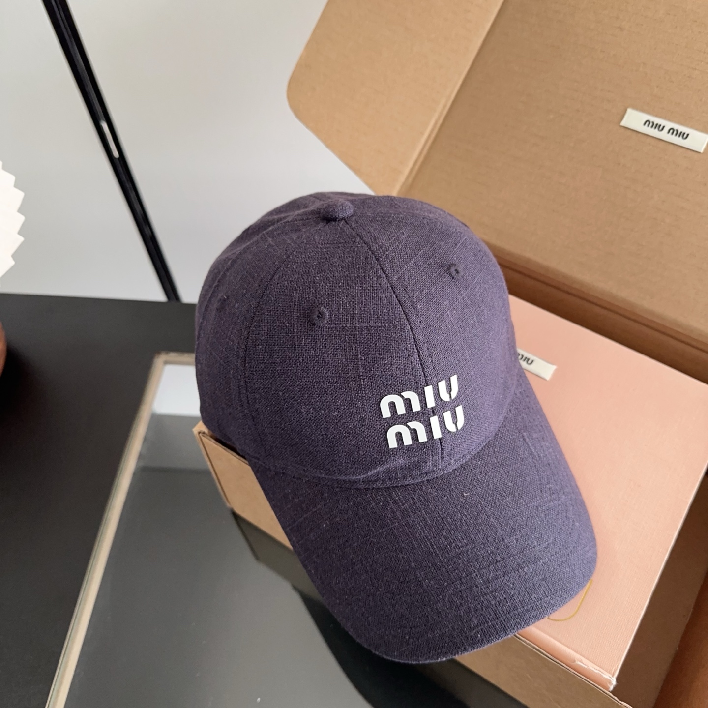 miumiu 缪缪秋冬新品棒球帽 原单正品开模订制，原版做工细致质量超赞！