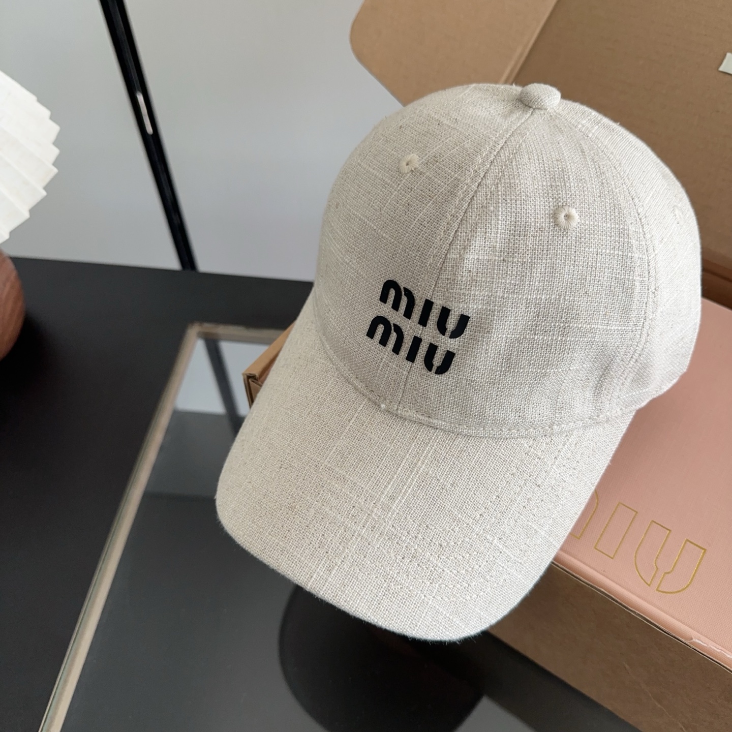 miumiu 缪缪秋冬新品棒球帽 原单正品开模订制，原版做工细致质量超赞！