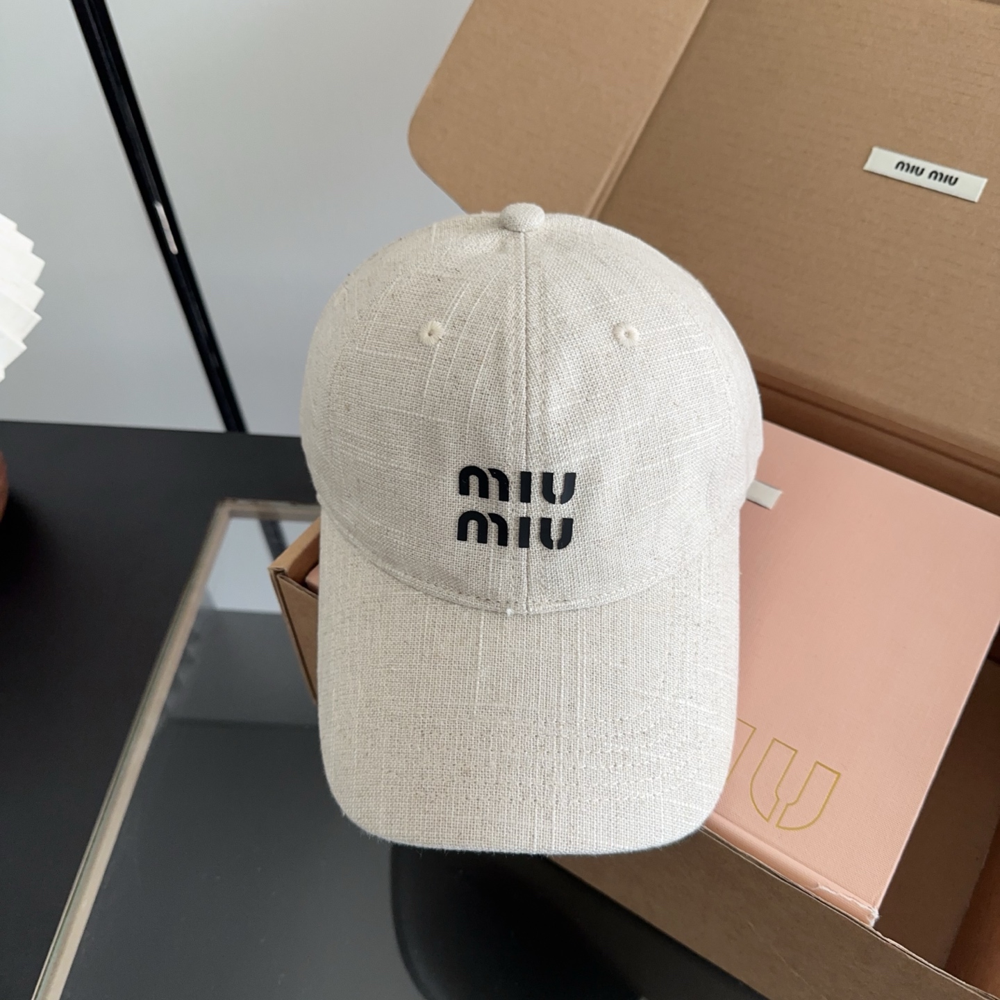 miumiu 缪缪秋冬新品棒球帽 原单正品开模订制，原版做工细致质量超赞！