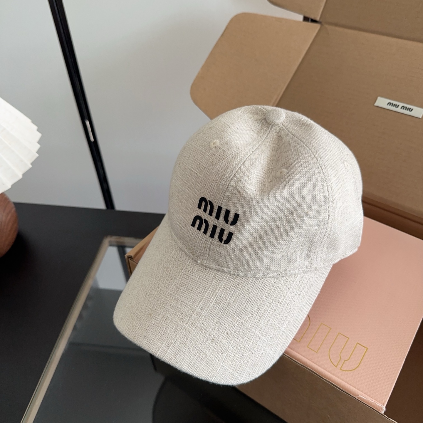 miumiu 缪缪秋冬新品棒球帽 原单正品开模订制，原版做工细致质量超赞！