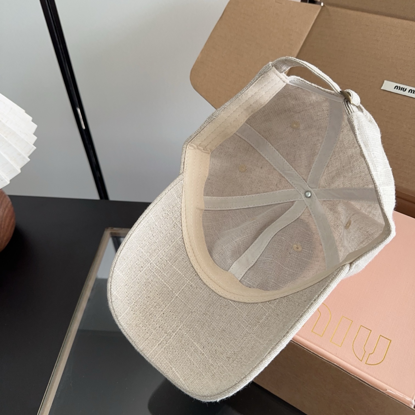 miumiu 缪缪秋冬新品棒球帽 原单正品开模订制，原版做工细致质量超赞！