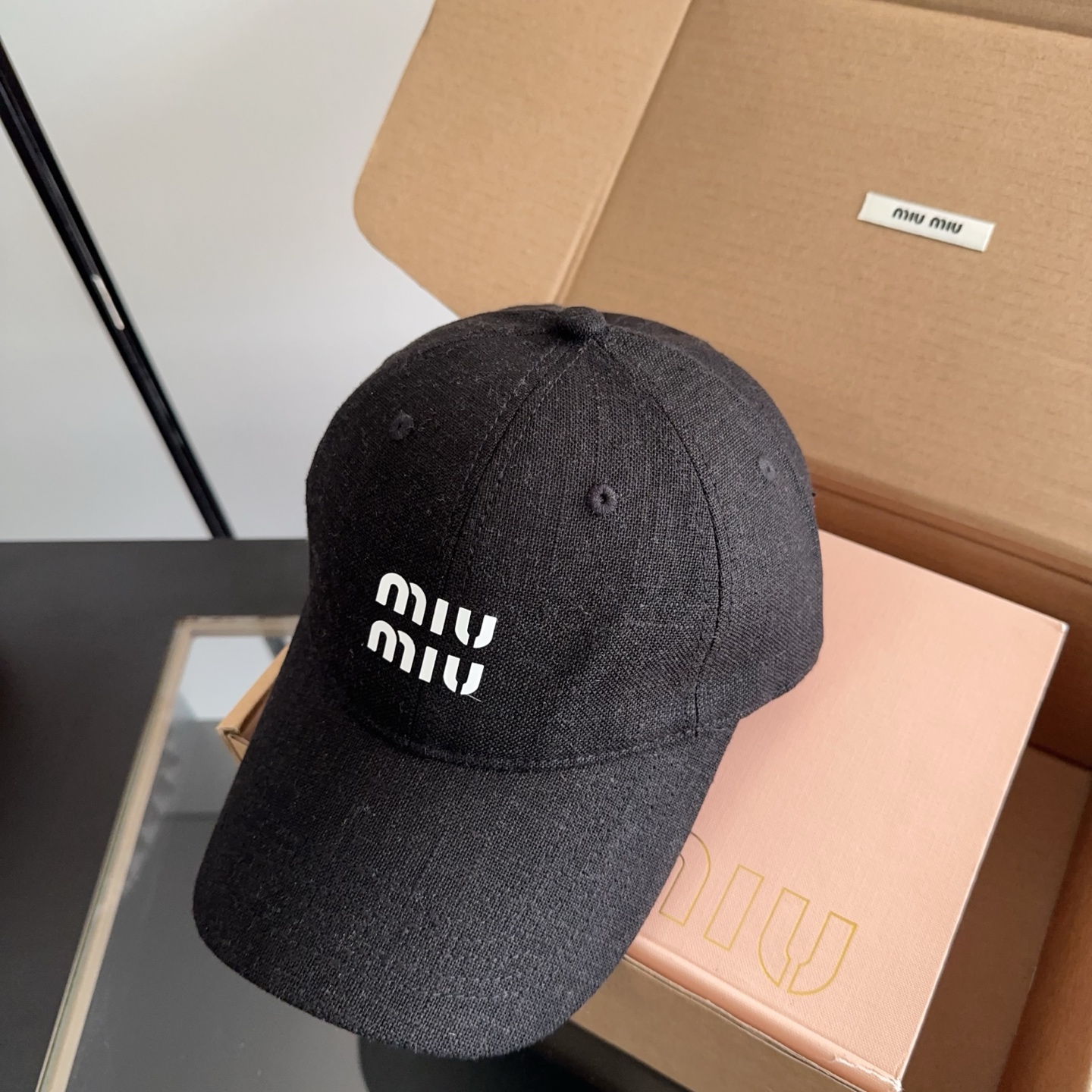 miumiu 缪缪秋冬新品棒球帽 原单正品开模订制，原版做工细致质量超赞！