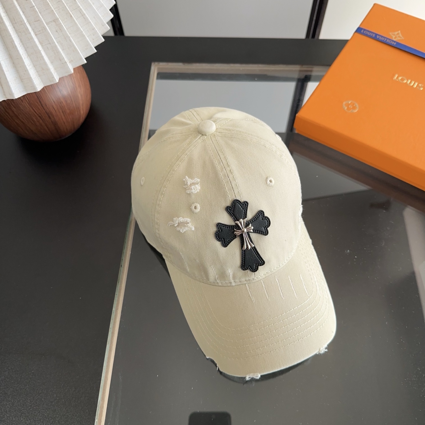 Chrome Hearts 克罗心💓早春韩版时尚复古做旧破洞帽子磨损设计百搭棒球帽鸭舌帽