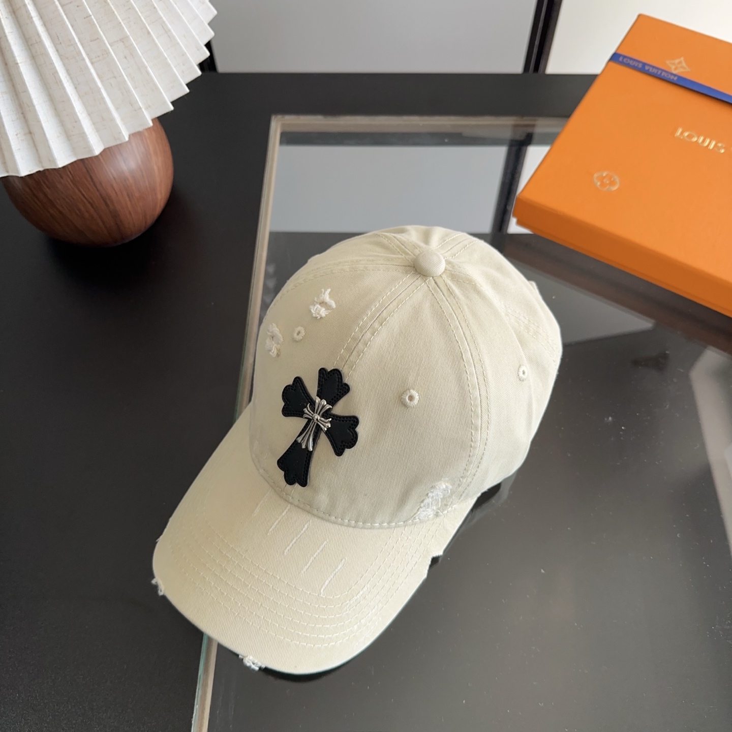 Chrome Hearts 克罗心💓早春韩版时尚复古做旧破洞帽子磨损设计百搭棒球帽鸭舌帽