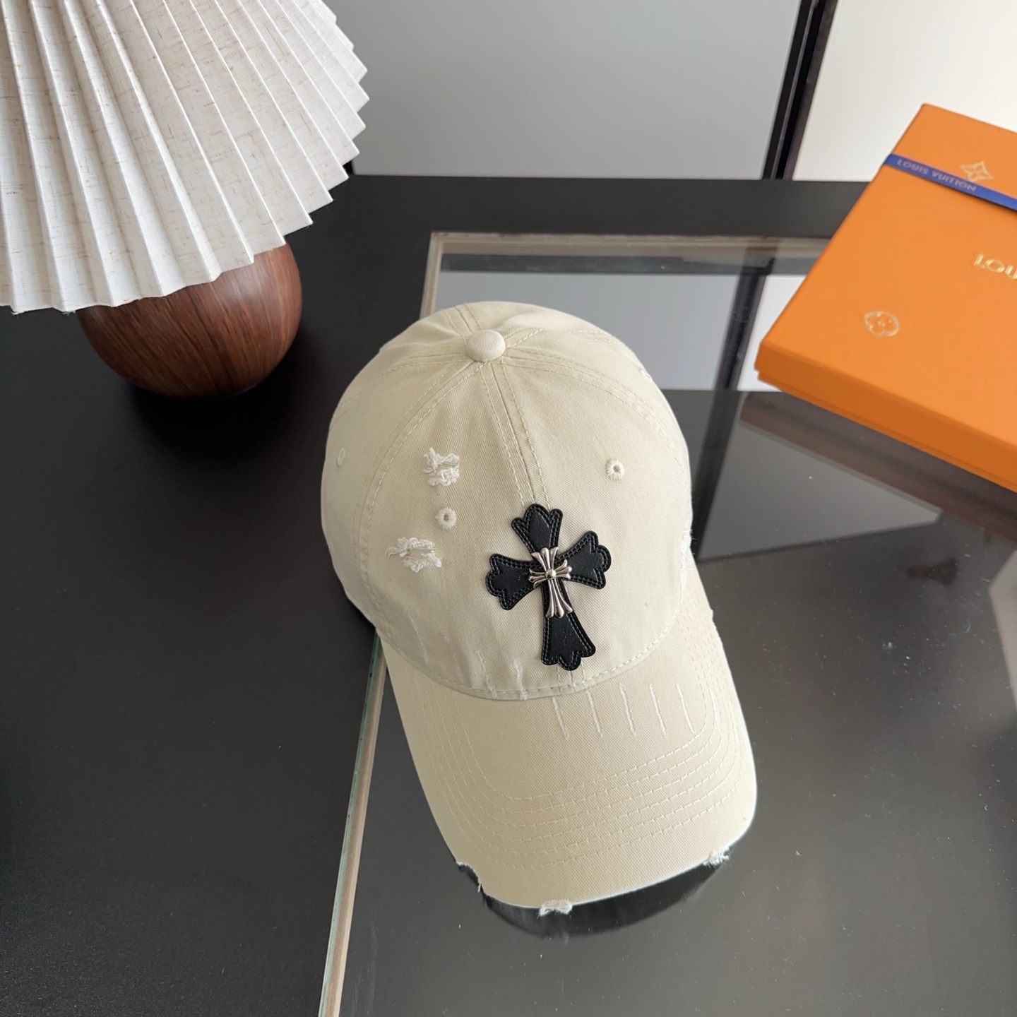 Chrome Hearts 克罗心💓早春韩版时尚复古做旧破洞帽子磨损设计百搭棒球帽鸭舌帽