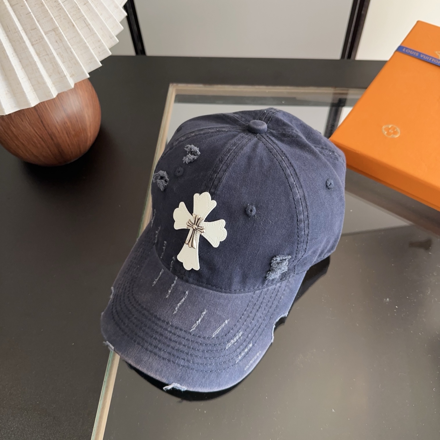 Chrome Hearts 克罗心💓早春韩版时尚复古做旧破洞帽子磨损设计百搭棒球帽鸭舌帽