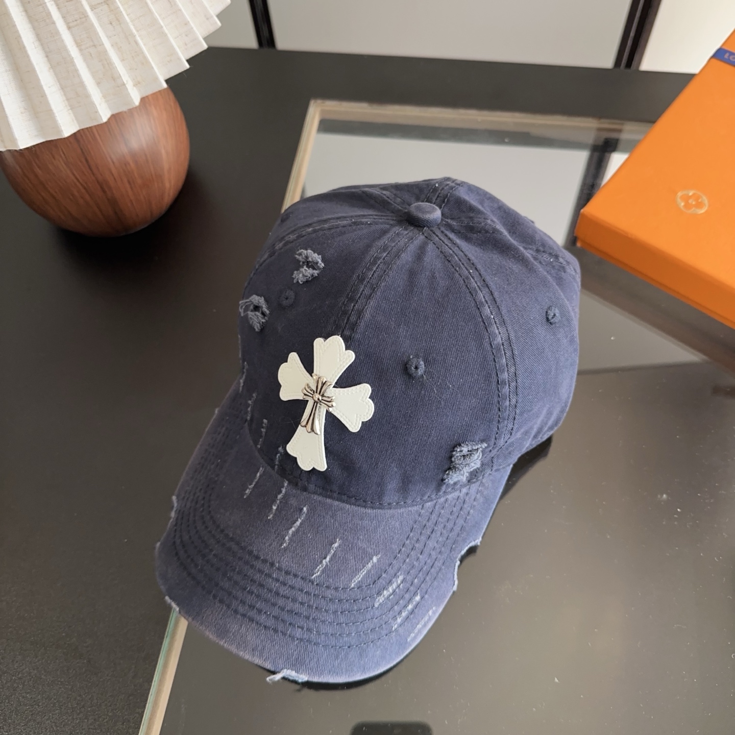 Chrome Hearts 克罗心💓早春韩版时尚复古做旧破洞帽子磨损设计百搭棒球帽鸭舌帽