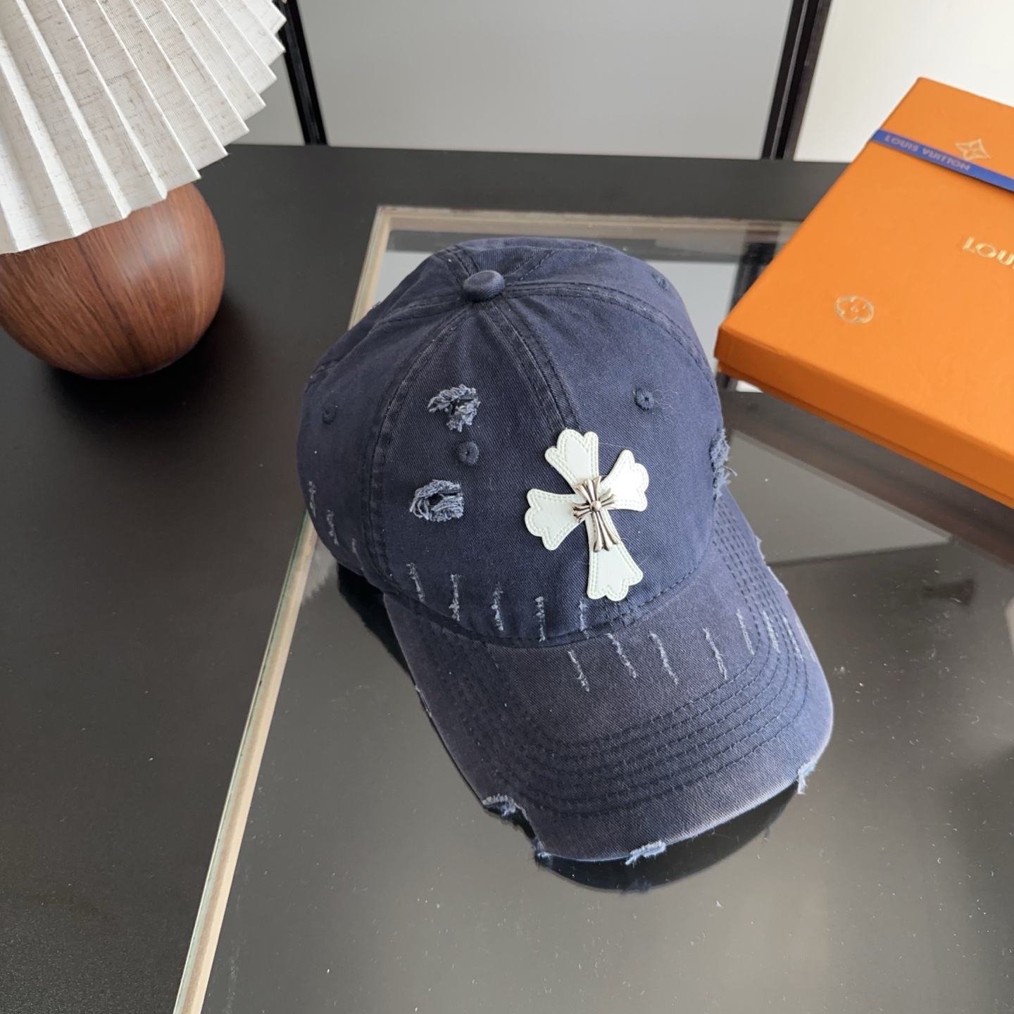 Chrome Hearts 克罗心💓早春韩版时尚复古做旧破洞帽子磨损设计百搭棒球帽鸭舌帽