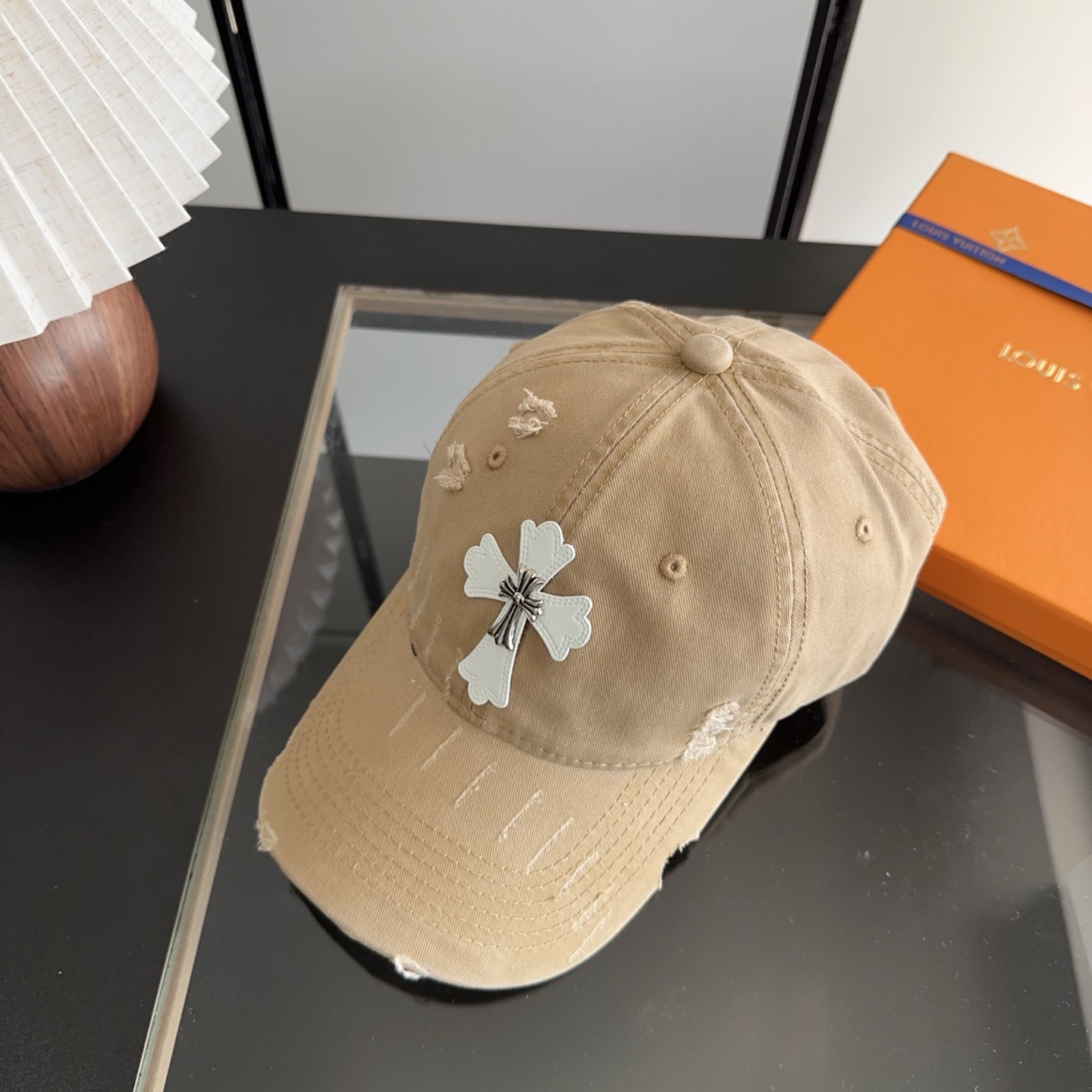 Chrome Hearts 克罗心💓早春韩版时尚复古做旧破洞帽子磨损设计百搭棒球帽鸭舌帽