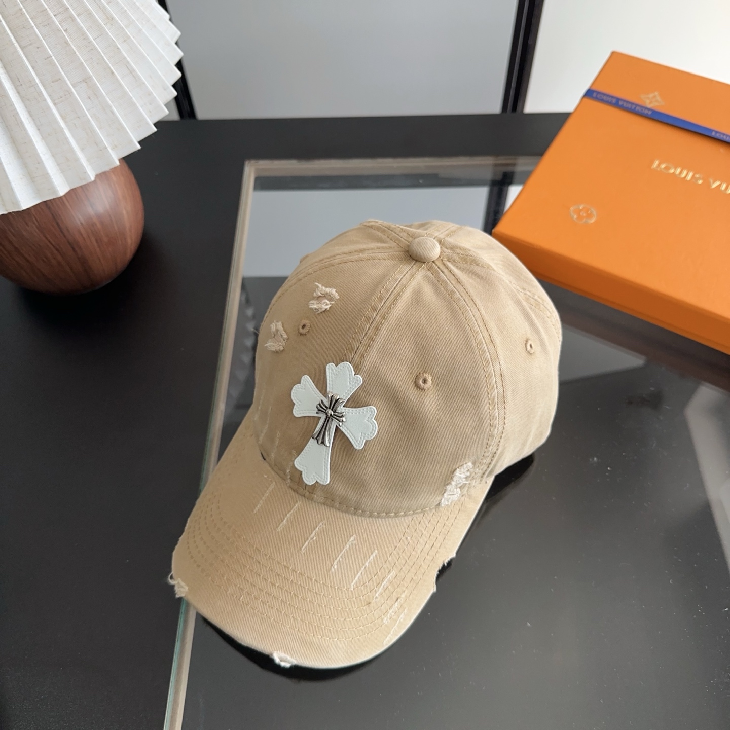 Chrome Hearts 克罗心💓早春韩版时尚复古做旧破洞帽子磨损设计百搭棒球帽鸭舌帽