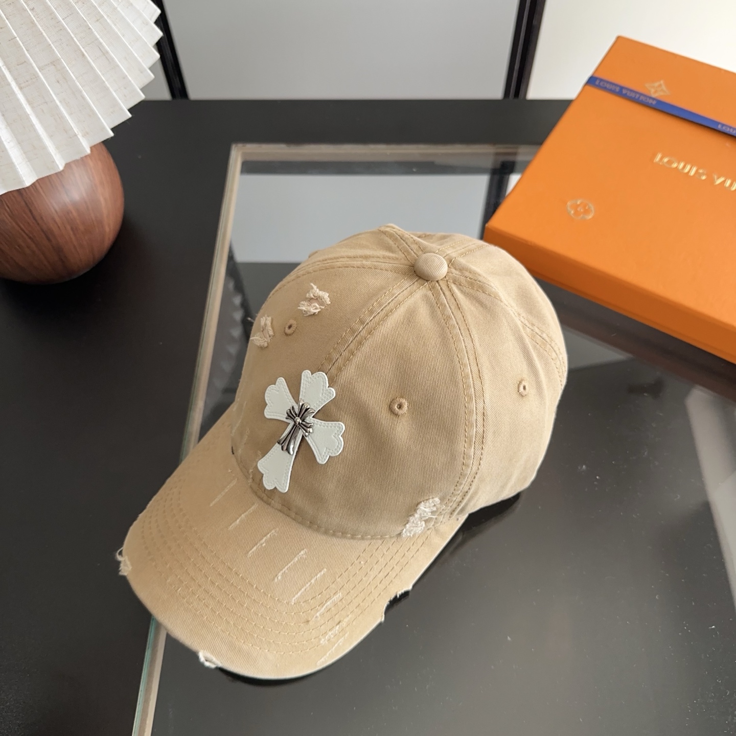Chrome Hearts 克罗心💓早春韩版时尚复古做旧破洞帽子磨损设计百搭棒球帽鸭舌帽