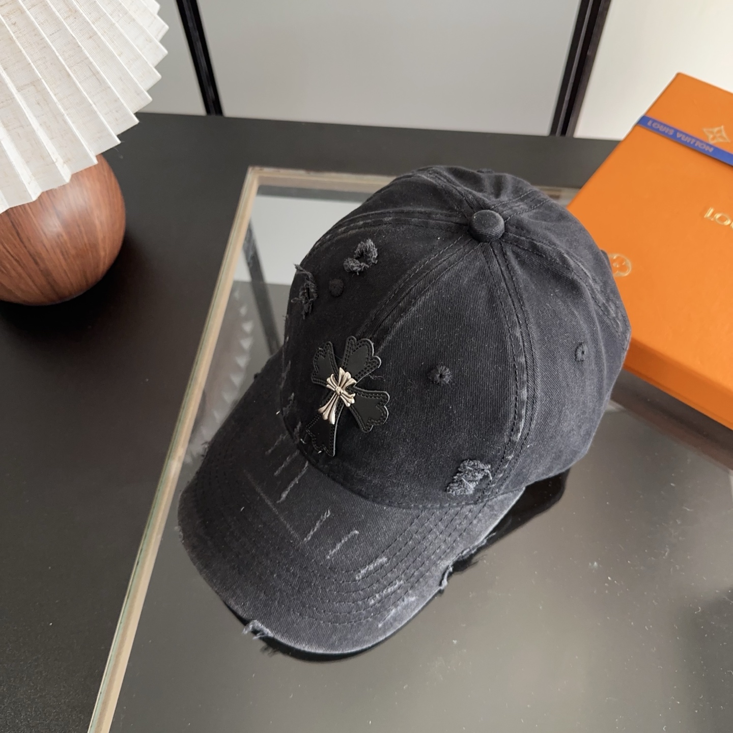 Chrome Hearts 克罗心💓早春韩版时尚复古做旧破洞帽子磨损设计百搭棒球帽鸭舌帽