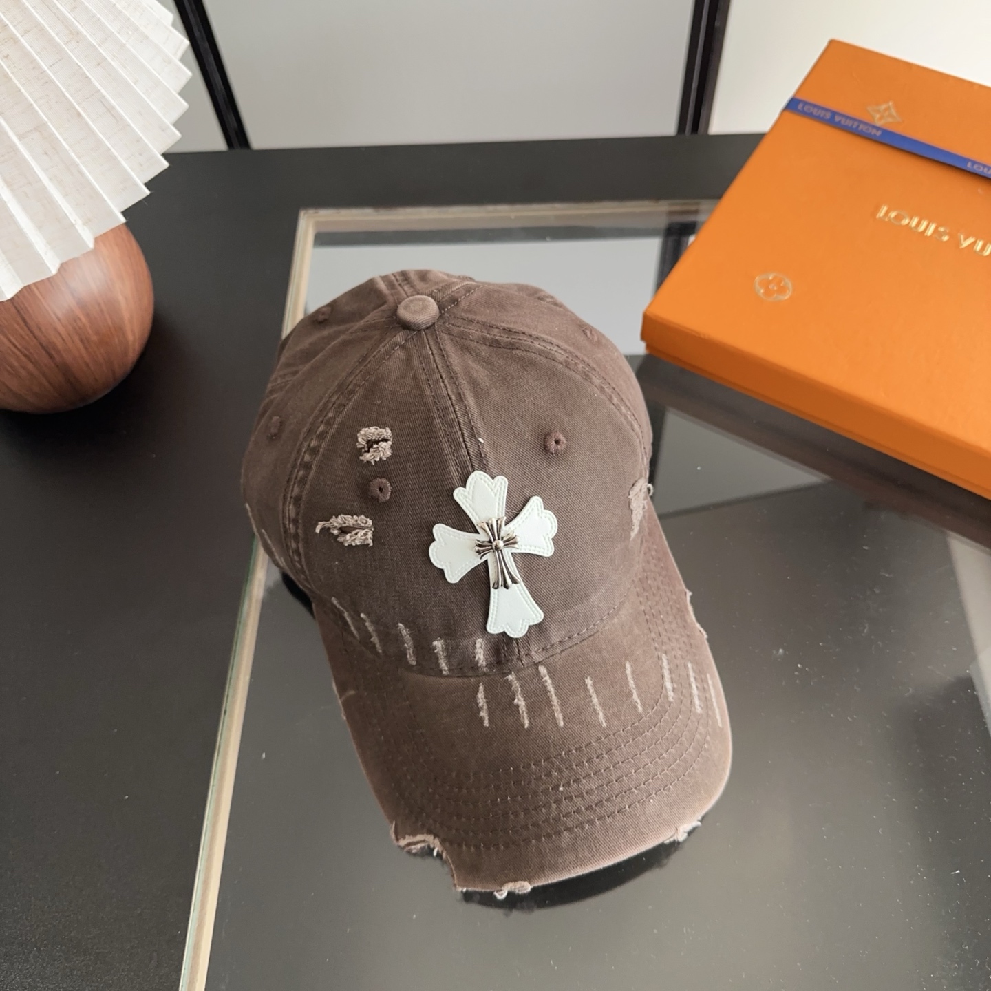 Chrome Hearts 克罗心💓早春韩版时尚复古做旧破洞帽子磨损设计百搭棒球帽鸭舌帽