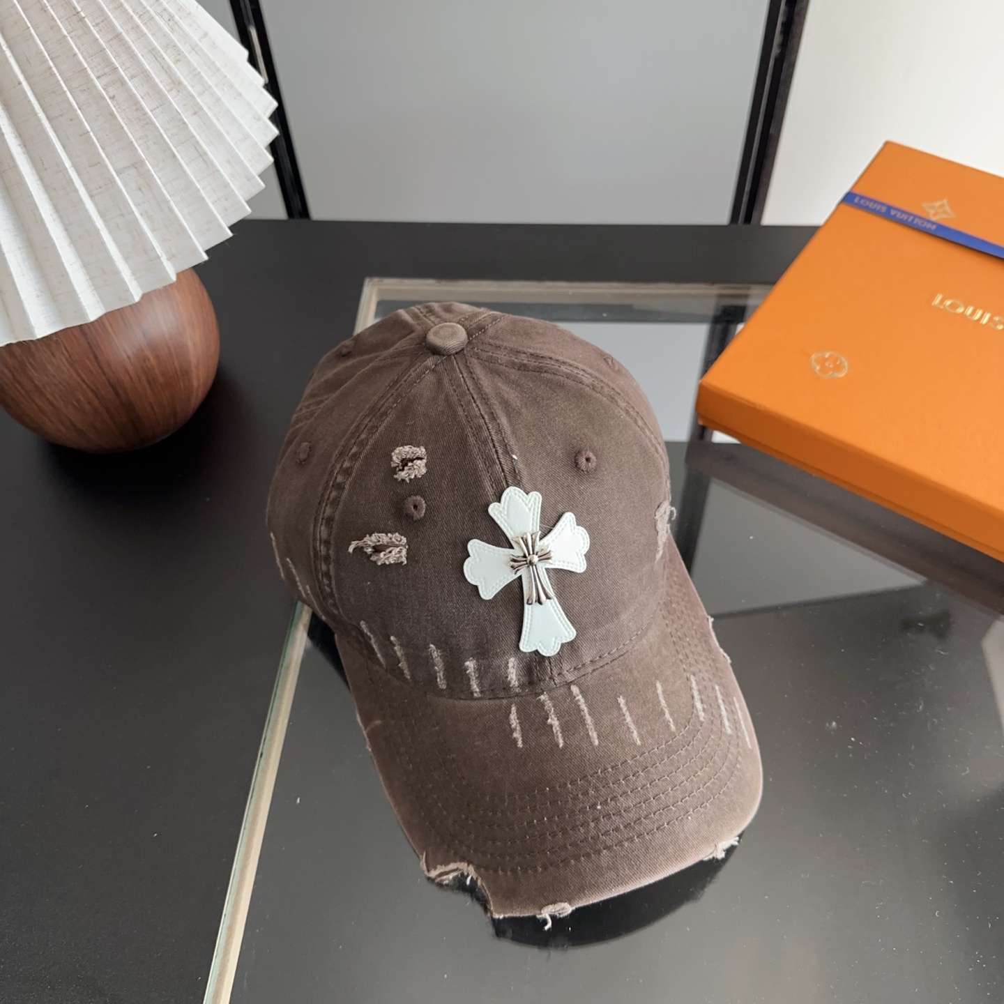 Chrome Hearts 克罗心💓早春韩版时尚复古做旧破洞帽子磨损设计百搭棒球帽鸭舌帽