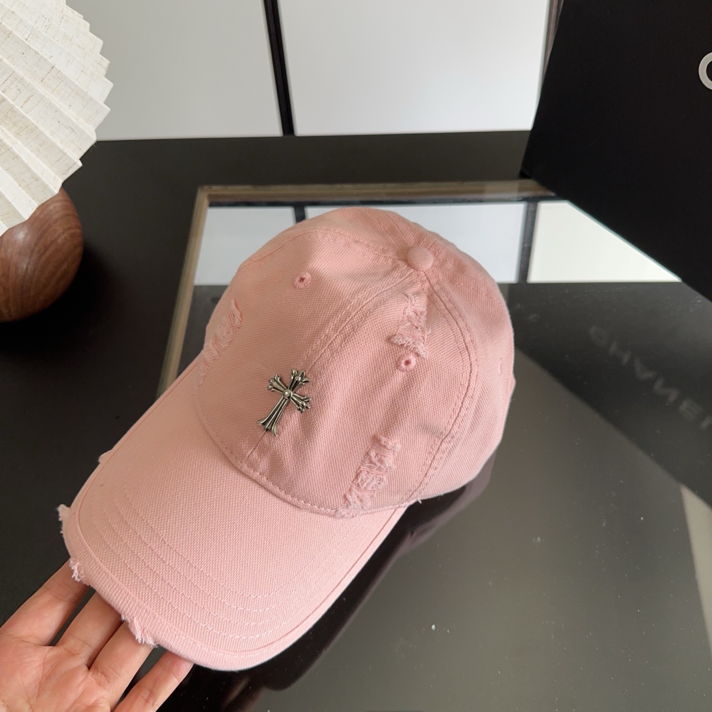 Chrome Hearts 克罗心💓早春韩版时尚复古做旧破洞帽子磨损设计百搭棒球帽鸭舌帽