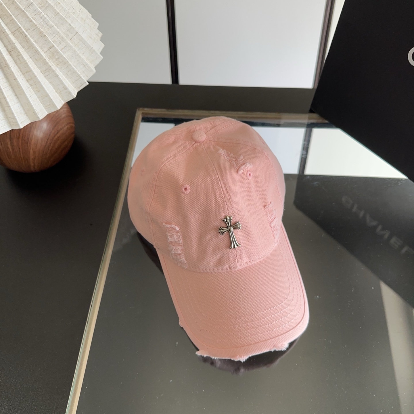 Chrome Hearts 克罗心💓早春韩版时尚复古做旧破洞帽子磨损设计百搭棒球帽鸭舌帽