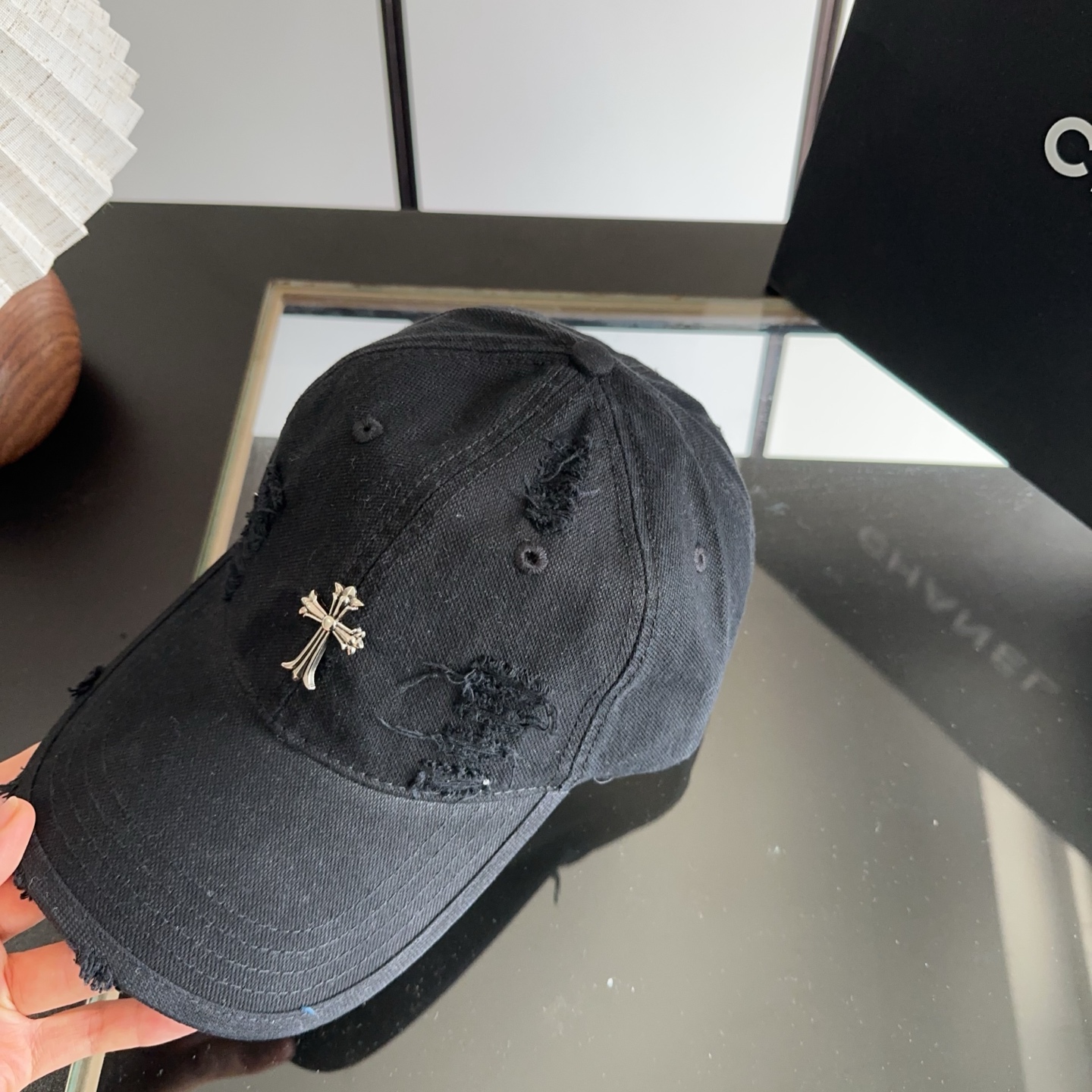 Chrome Hearts 克罗心💓早春韩版时尚复古做旧破洞帽子磨损设计百搭棒球帽鸭舌帽