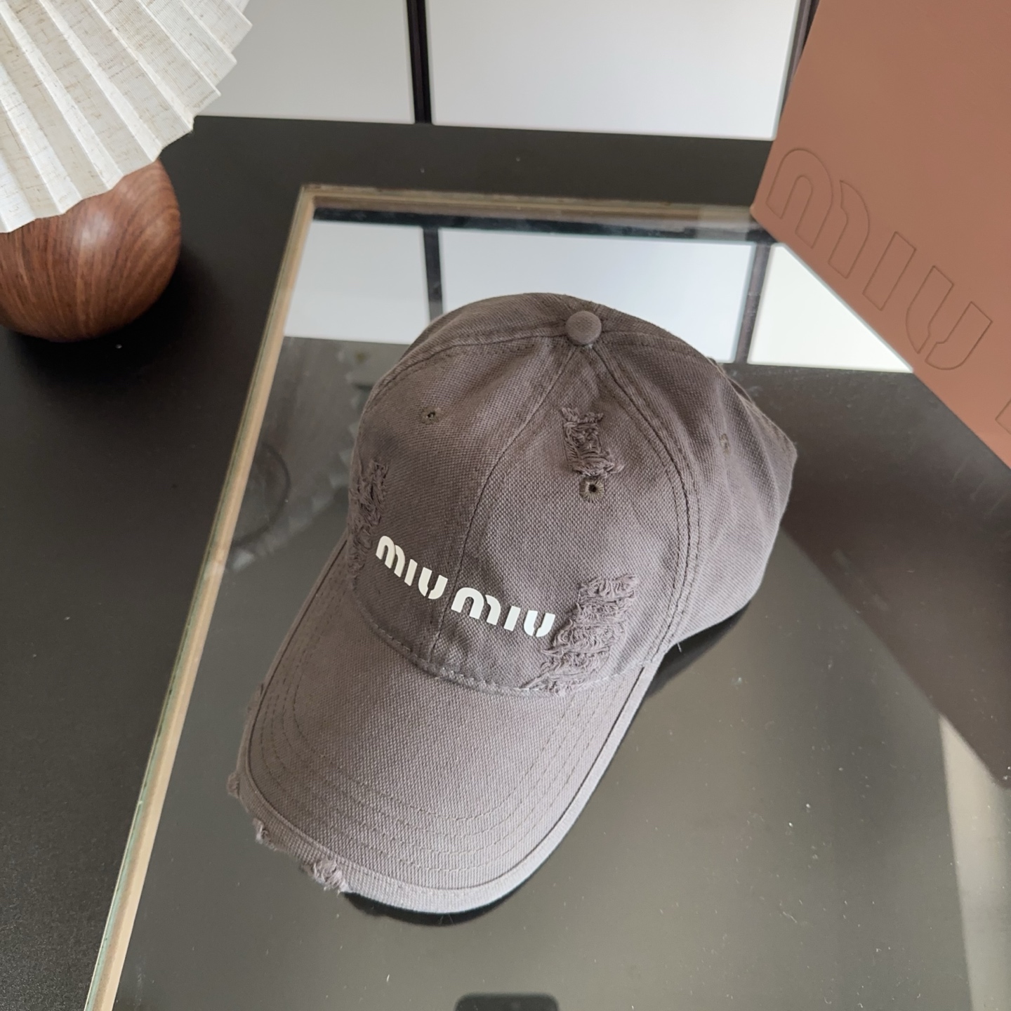 miumiu 缪缪 新款棒球帽，大牌同步，超好搭配，出货！