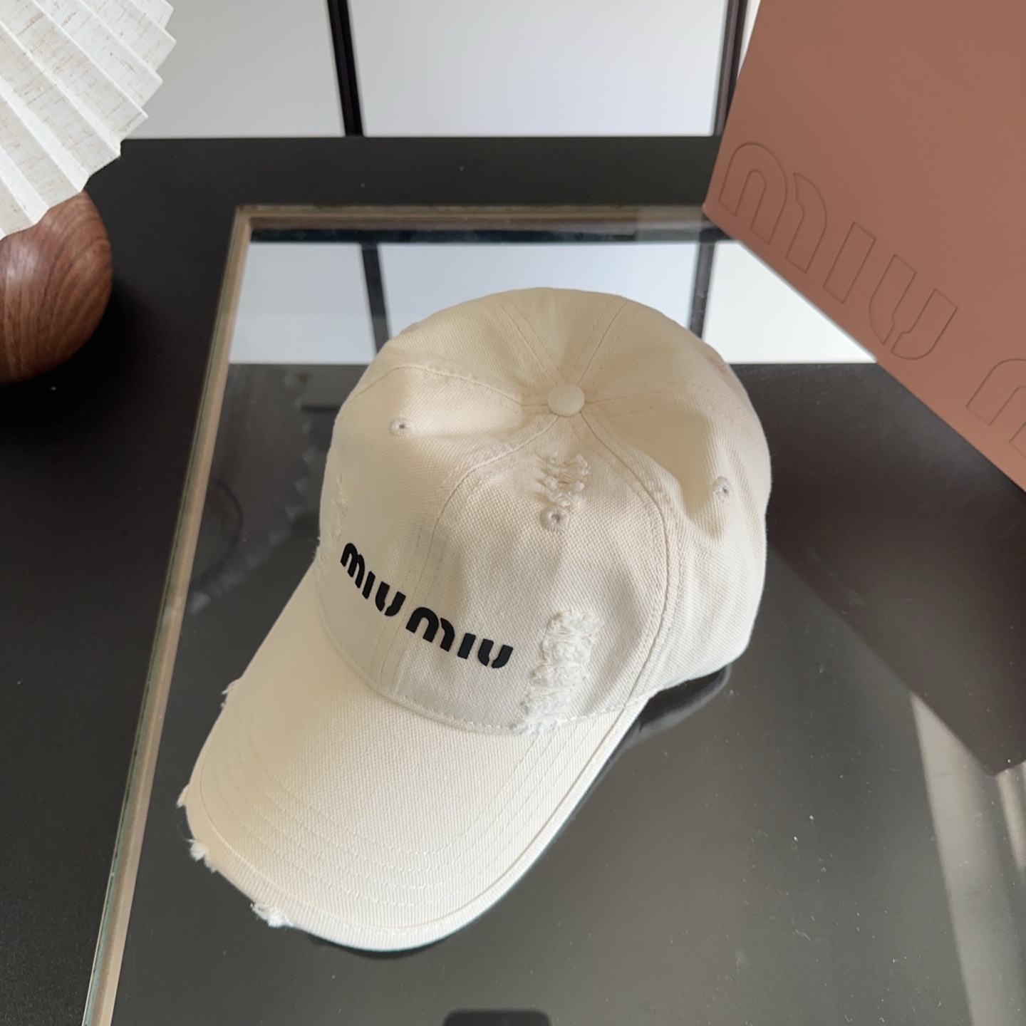 miumiu 缪缪 新款棒球帽，大牌同步，超好搭配，出货！