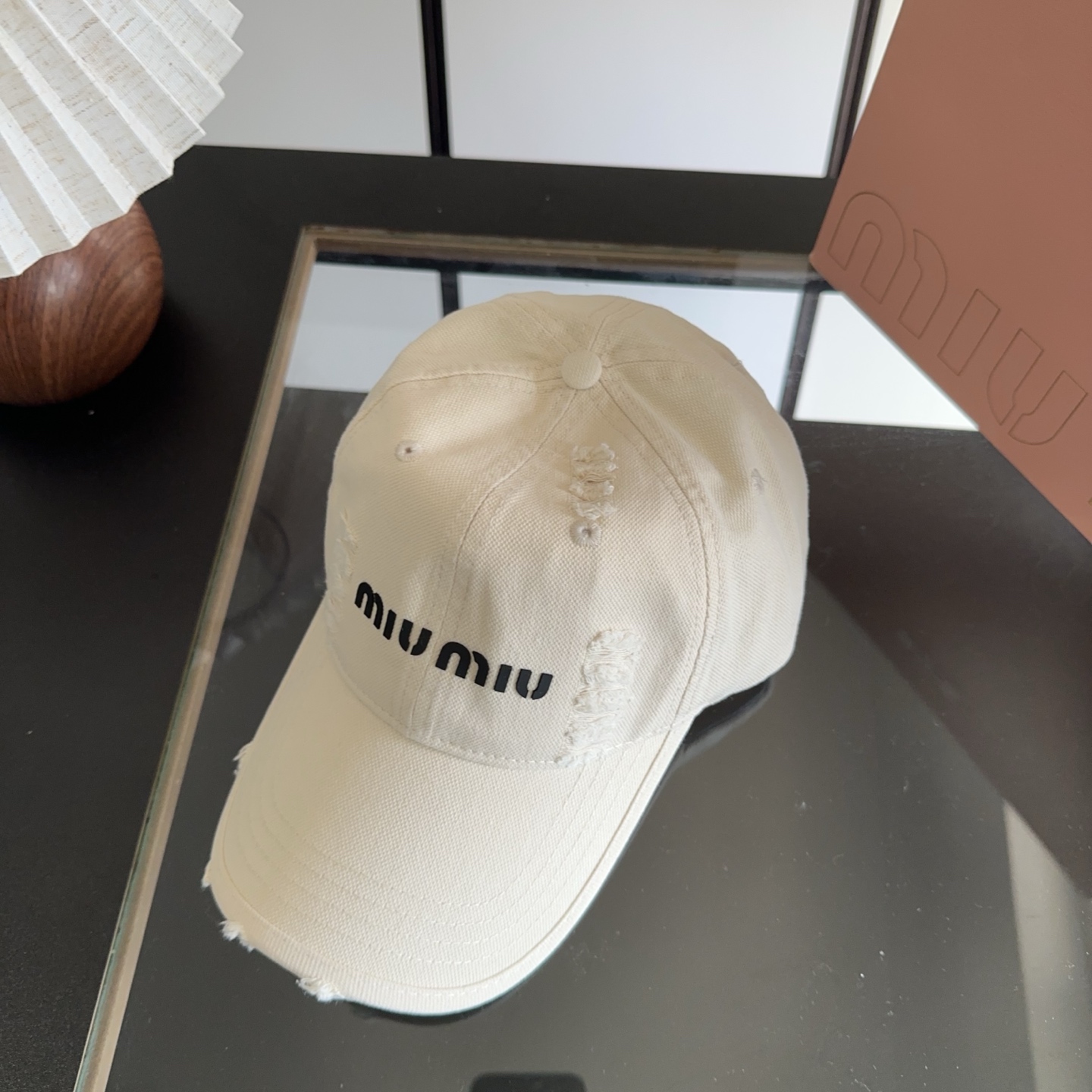 miumiu 缪缪 新款棒球帽，大牌同步，超好搭配，出货！