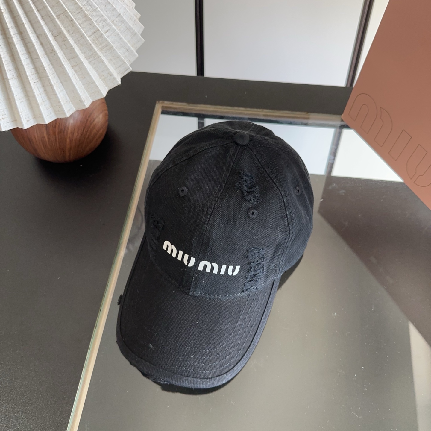 miumiu 缪缪 新款棒球帽，大牌同步，超好搭配，出货！
