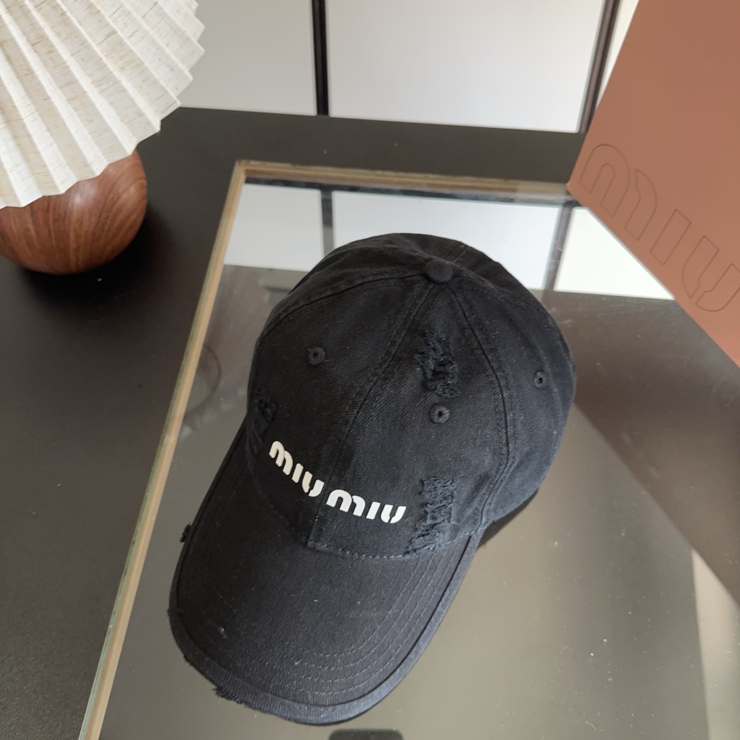 miumiu 缪缪 新款棒球帽，大牌同步，超好搭配，出货！