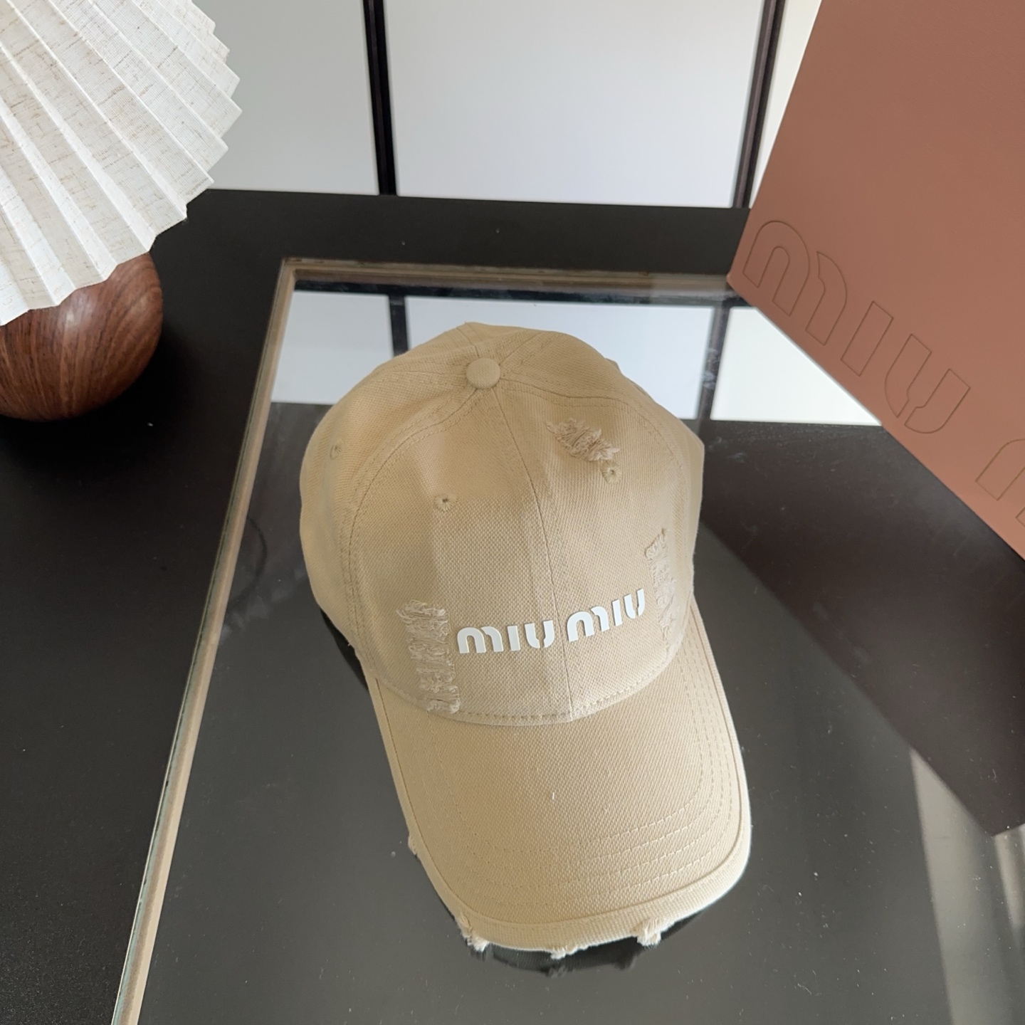 miumiu 缪缪 新款棒球帽，大牌同步，超好搭配，出货！