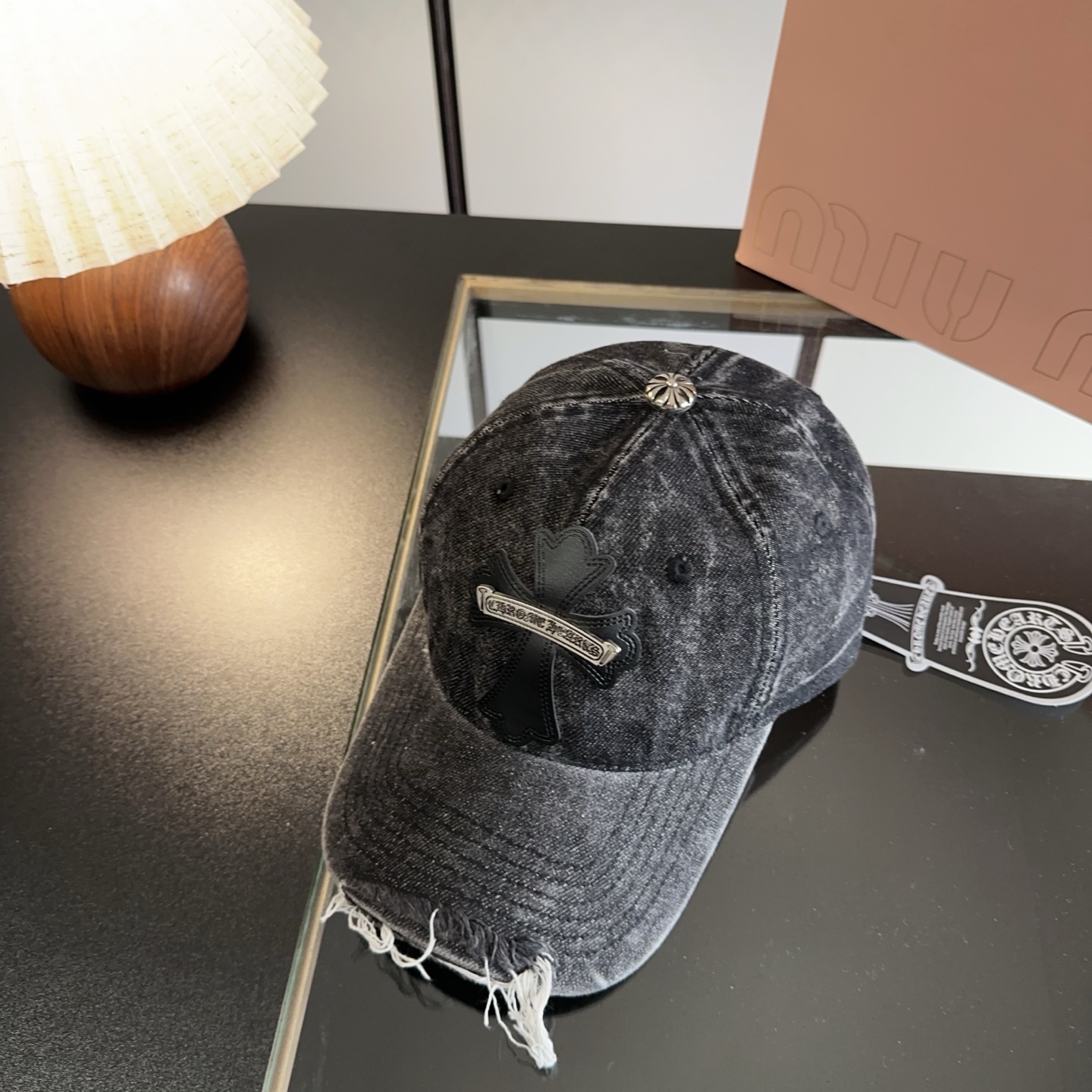 NO:949536,Chrome Hearts early spring Korean style fashion retro distressed hole hat wear design versatile baseball cap peaked hat straw hat fisherman hat baseball cap, hat, chrome hearts, chrome hearts, espadrilles, hats19860909Chrome Hearts 克罗心早春韩版时尚复古做旧破洞帽子磨损设计百搭棒球帽鸭舌帽帽子草帽渔夫帽棒球帽,帽子,chrome hearts,chrome hearts,espadrilles,hats,hat
