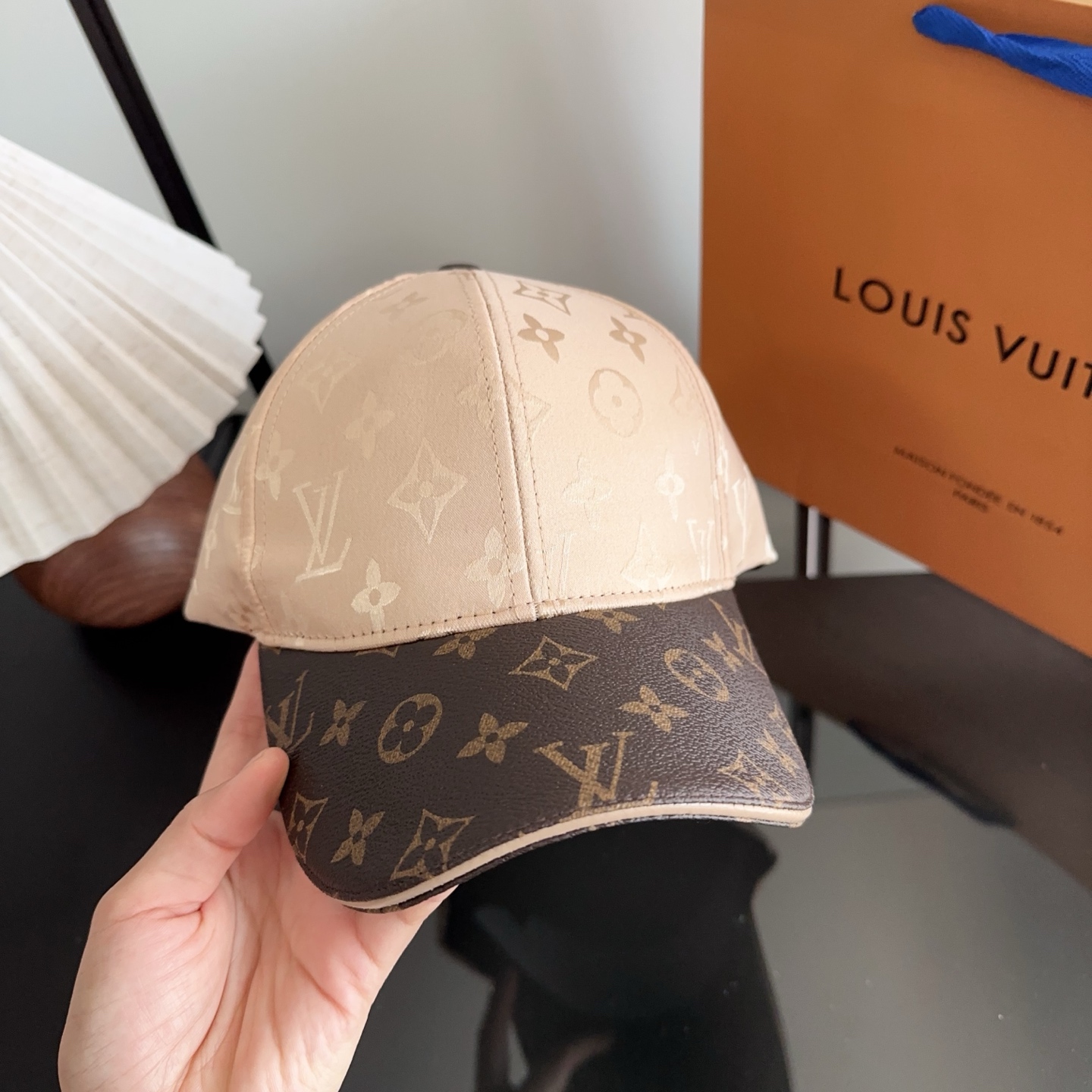 LV路易威登棒球帽  轻盈透气。完美版型，独家实物拍摄，男女适用