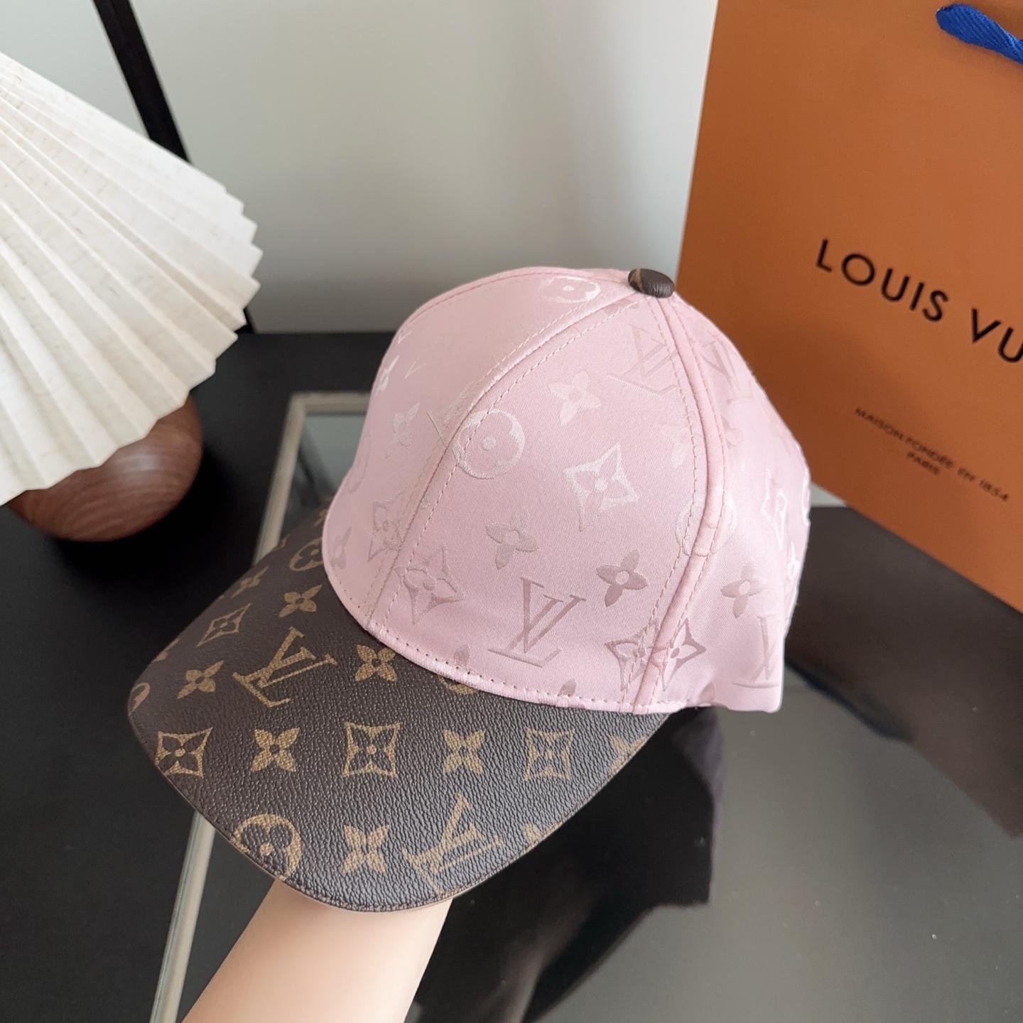 LV路易威登棒球帽  轻盈透气。完美版型，独家实物拍摄，男女适用